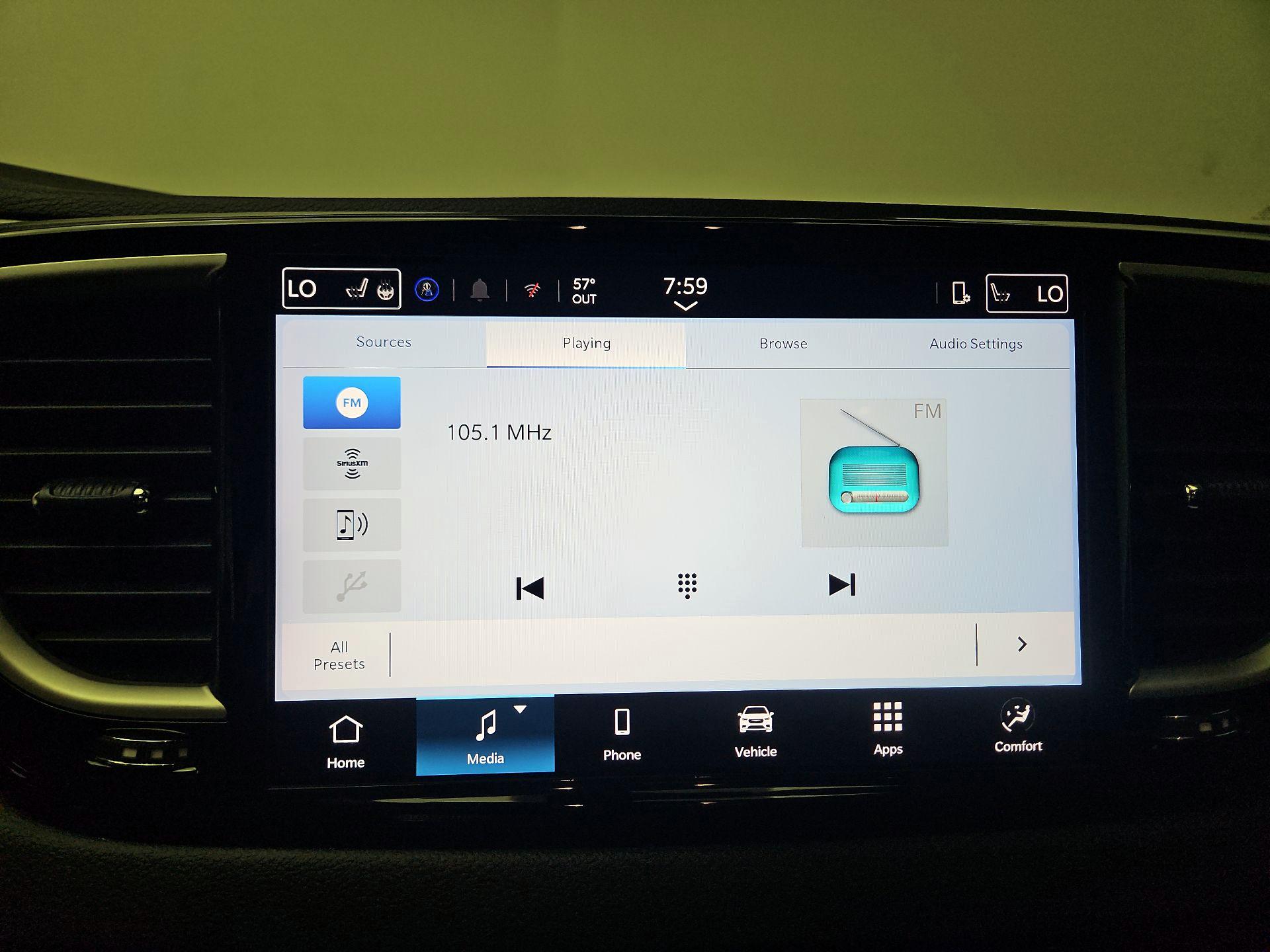 Thumbnail: 2025 Chrysler Pacifica - 15