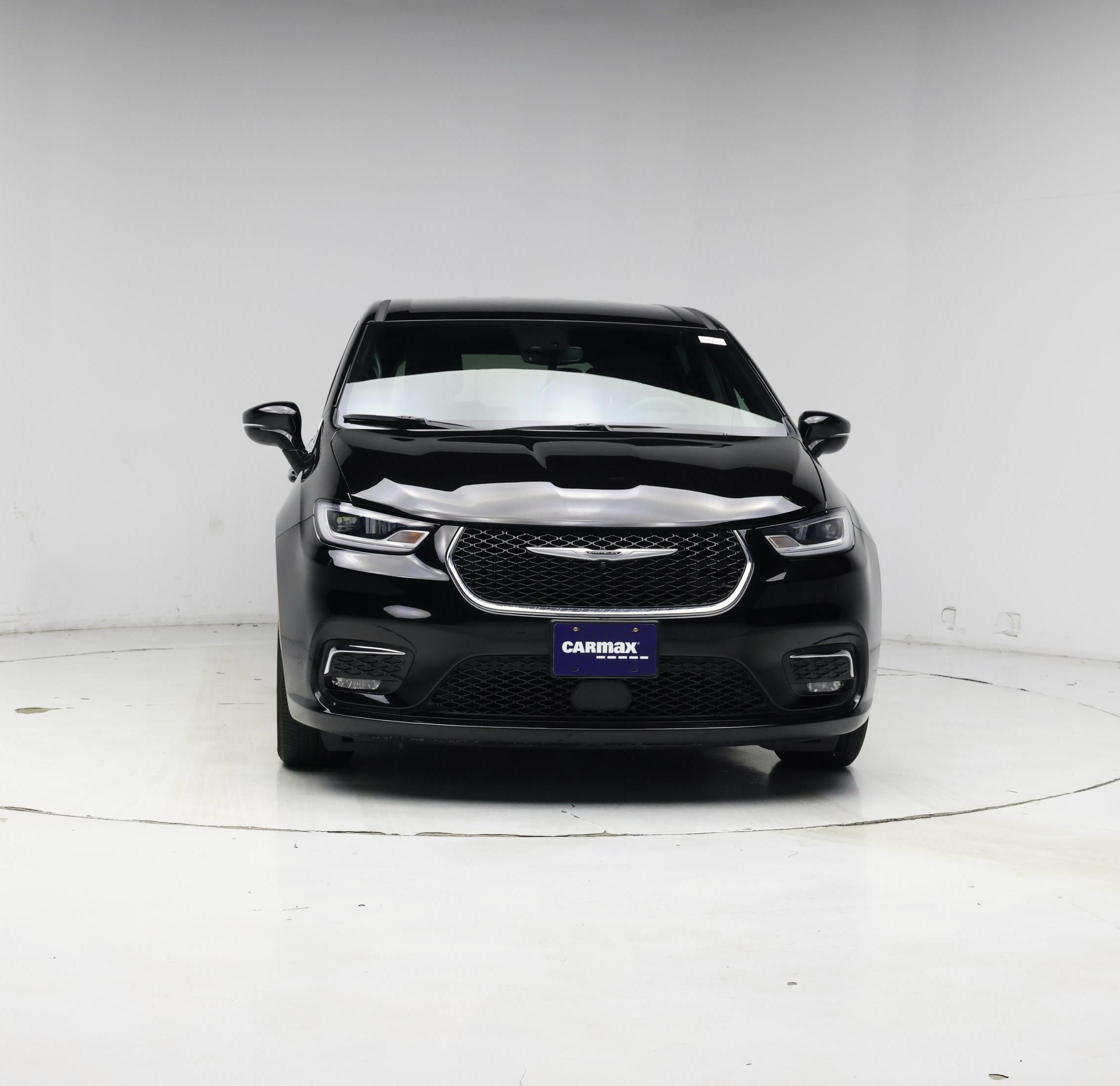 Thumbnail: 2025 Chrysler Pacifica - 5