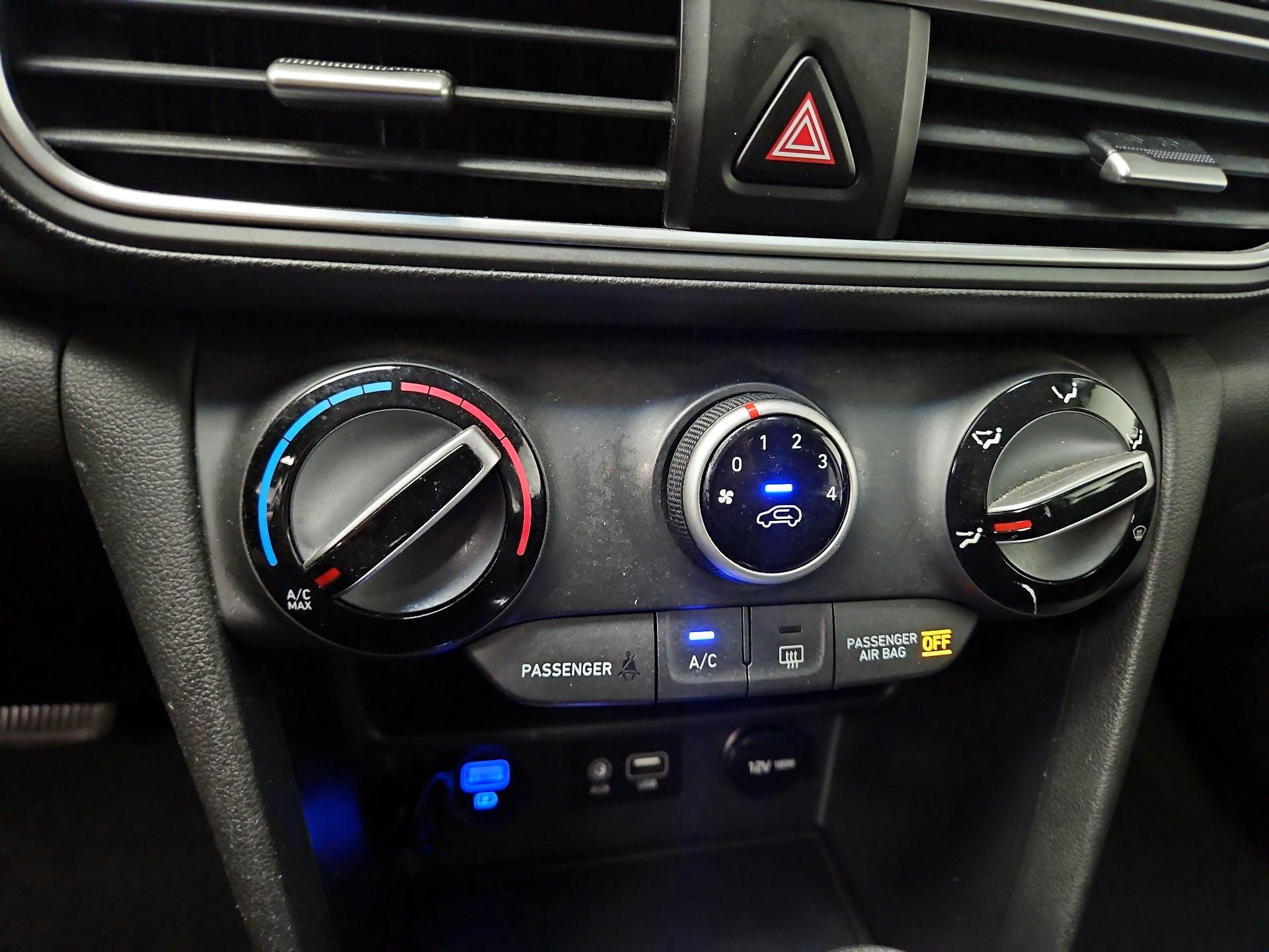 Thumbnail: 2021 Hyundai Kona - 16