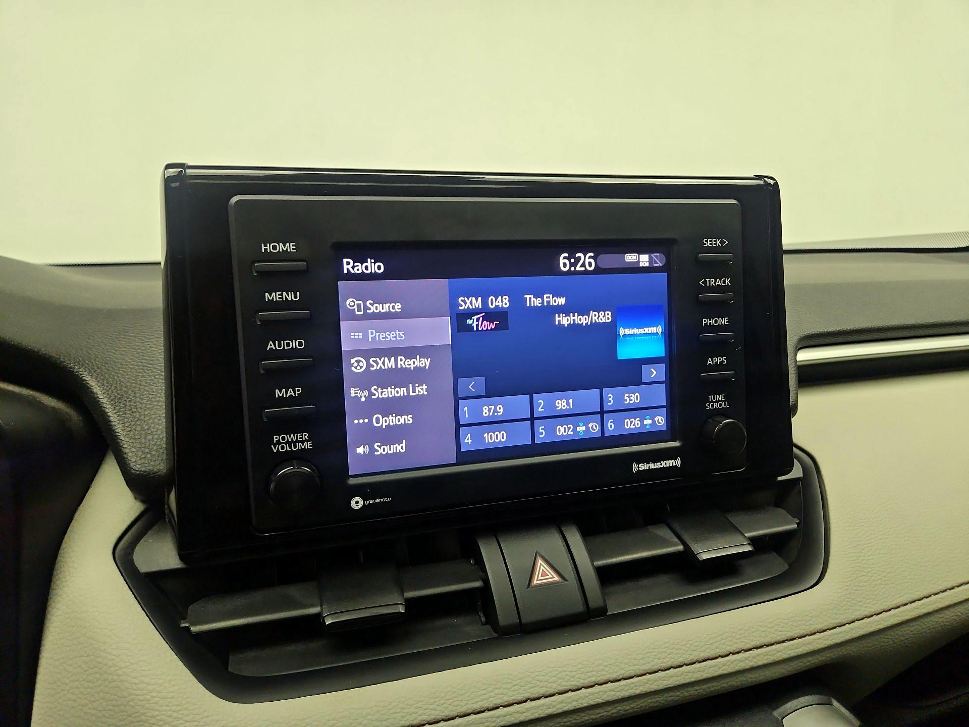 Thumbnail: 2022 Toyota RAV4 - 15