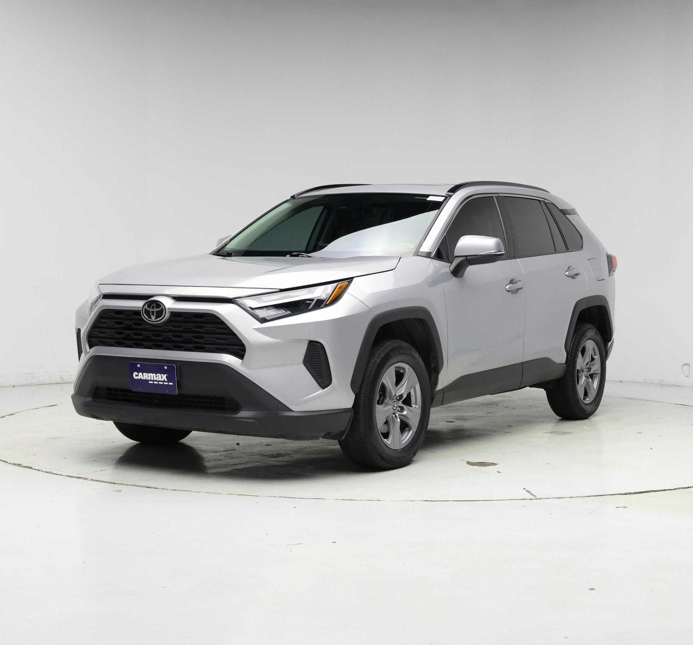 Thumbnail: 2022 Toyota RAV4 - 4