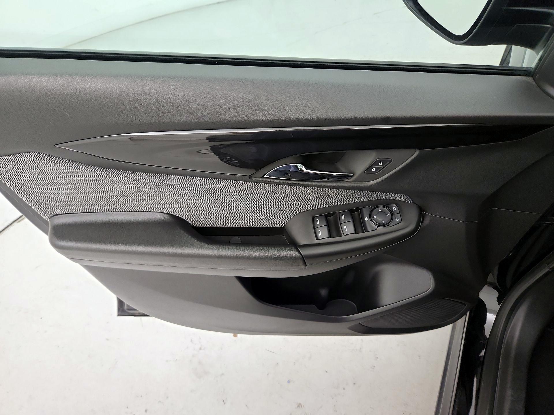 Thumbnail: 2025 Chevrolet TrailBlazer - 12