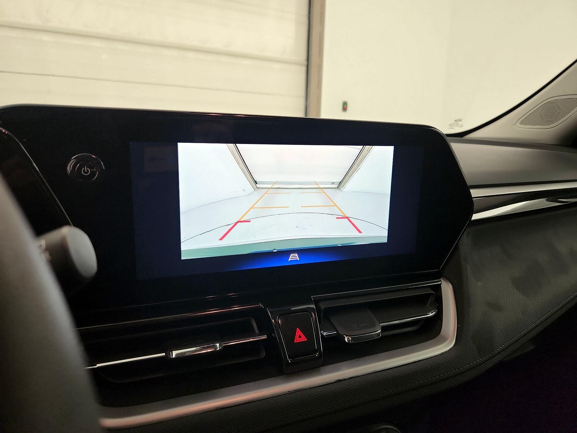 Thumbnail: 2025 Chevrolet TrailBlazer - 14