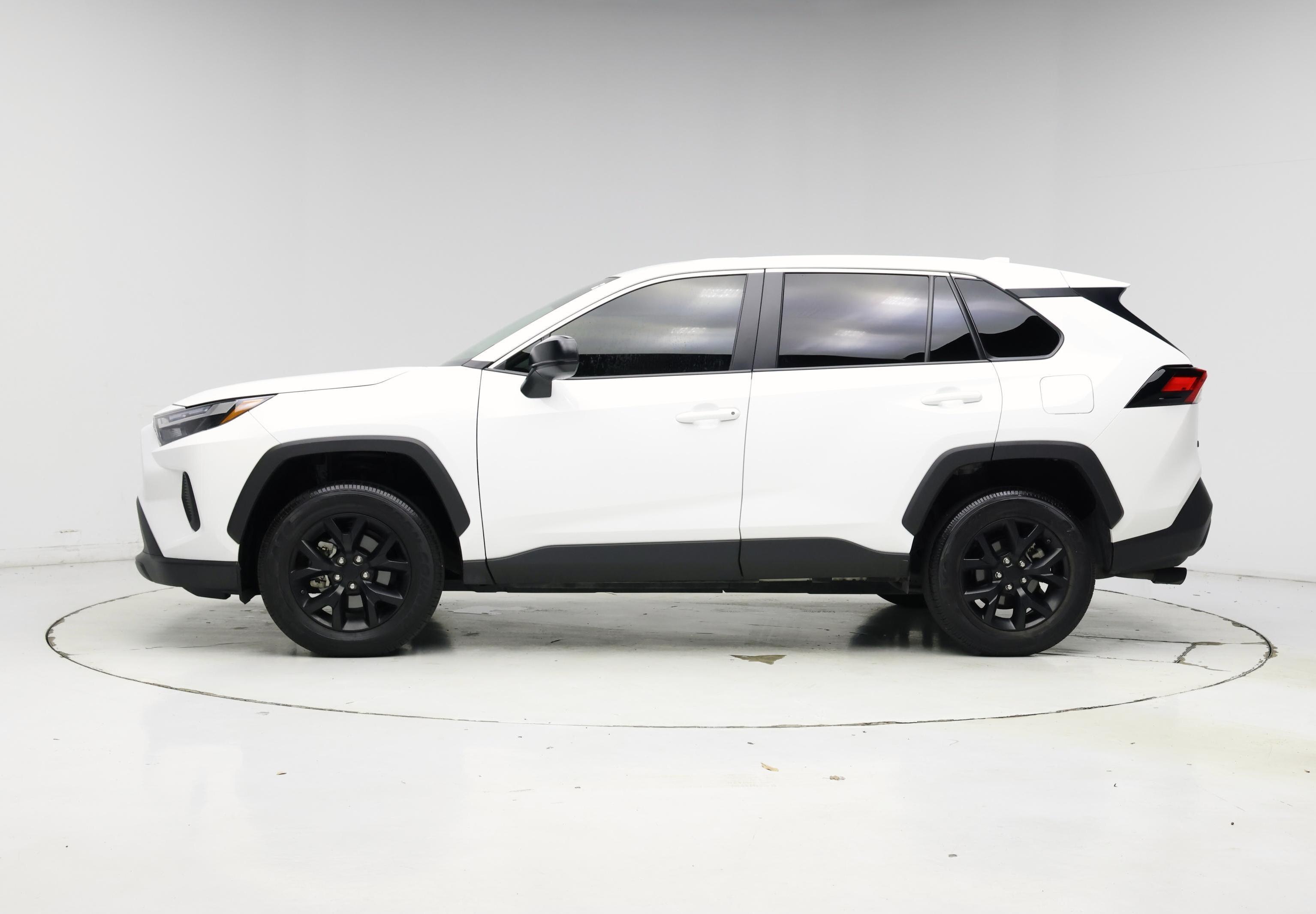 Thumbnail: 2025 Toyota RAV4 - 3