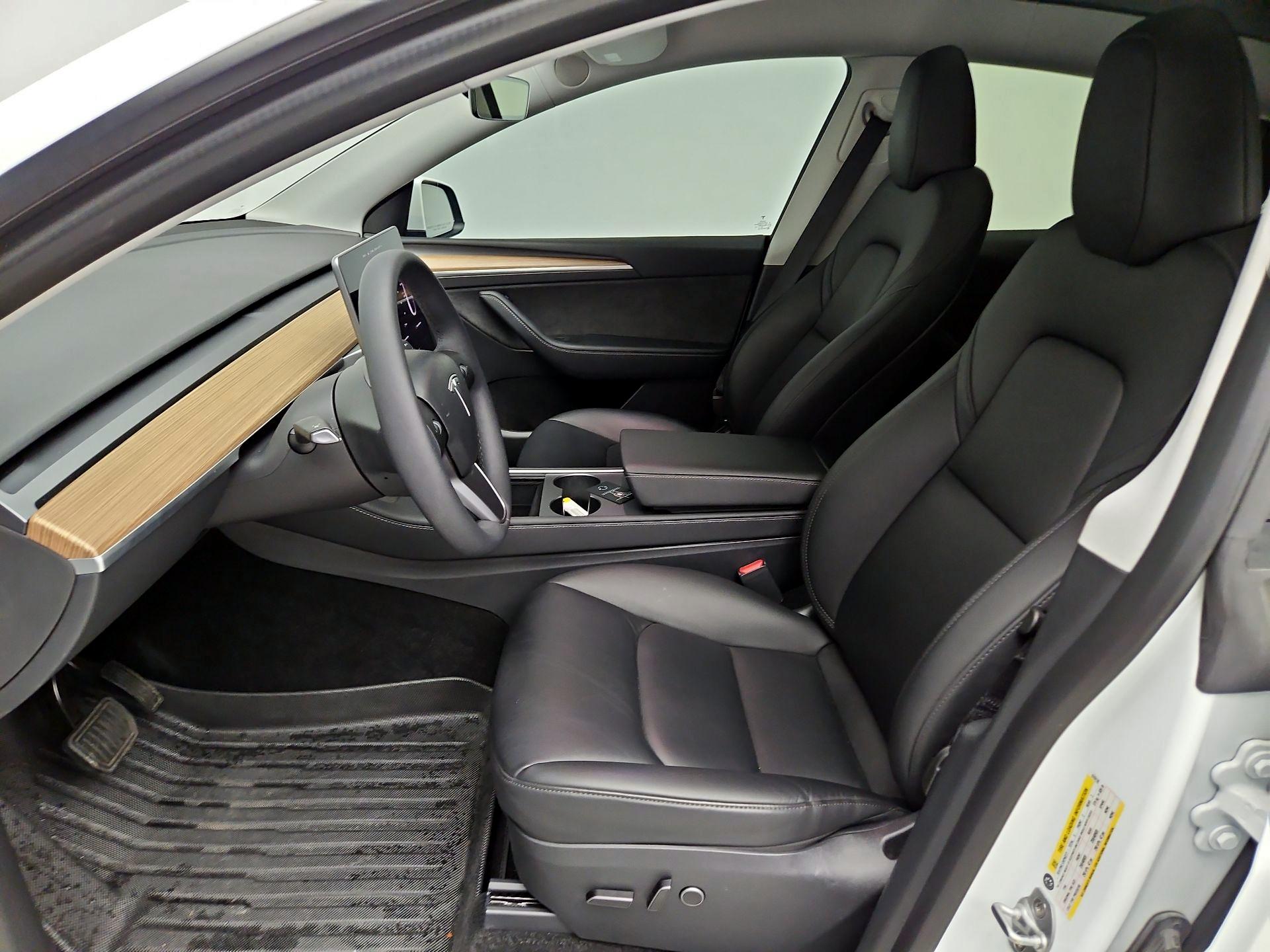 Thumbnail: 2023 Tesla Model Y - 11