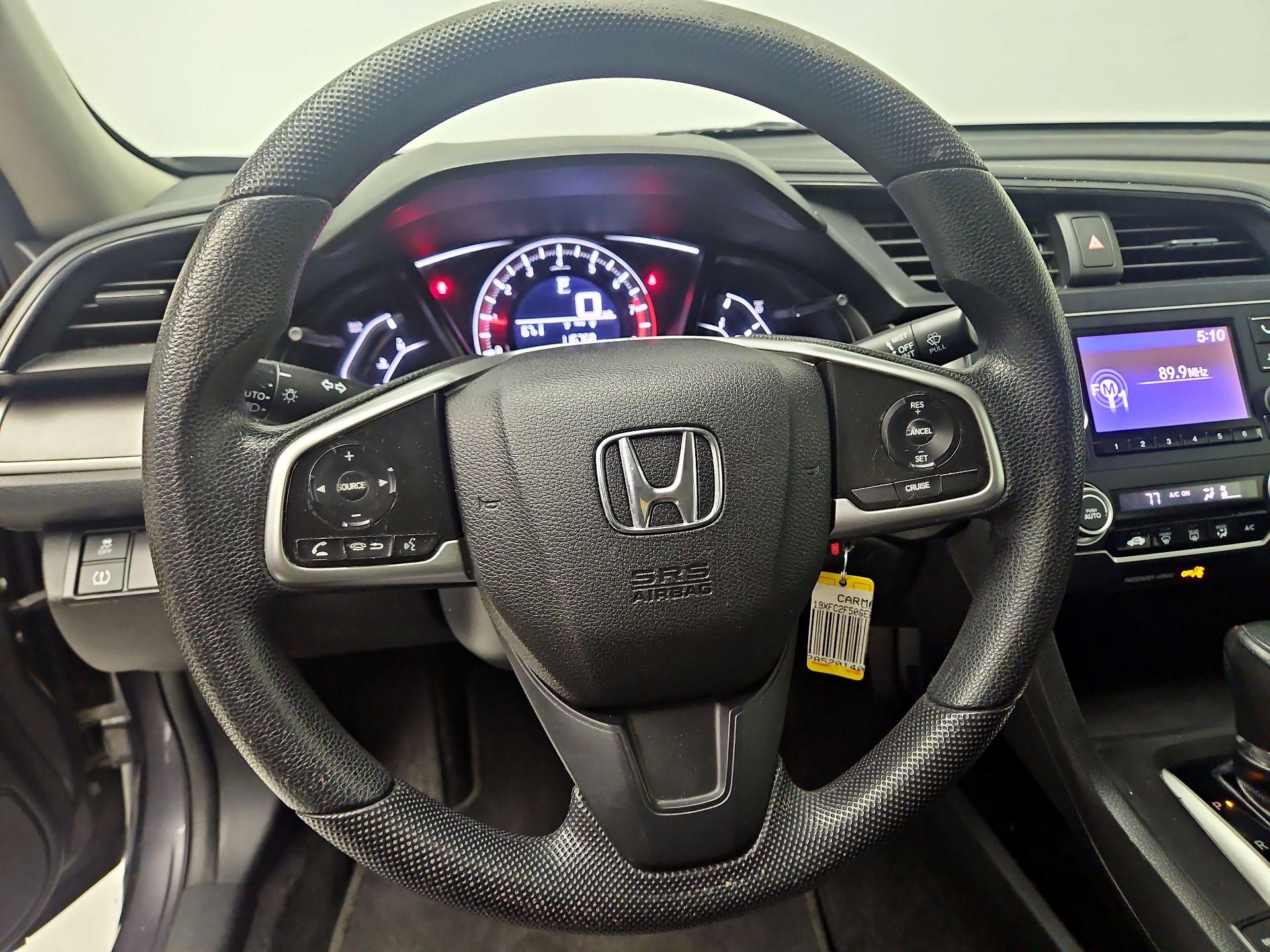Thumbnail: 2016 Honda Civic - 10