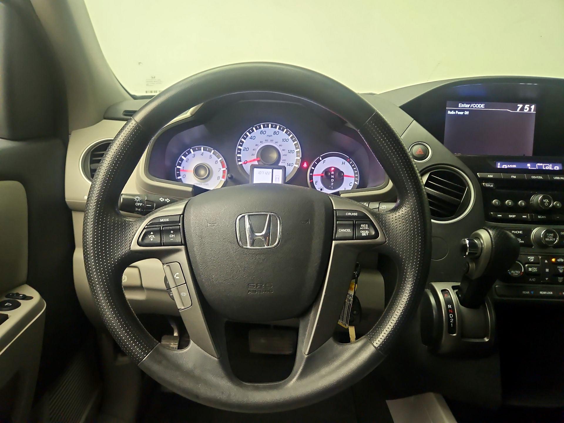 Thumbnail: 2015 Honda Pilot - 10
