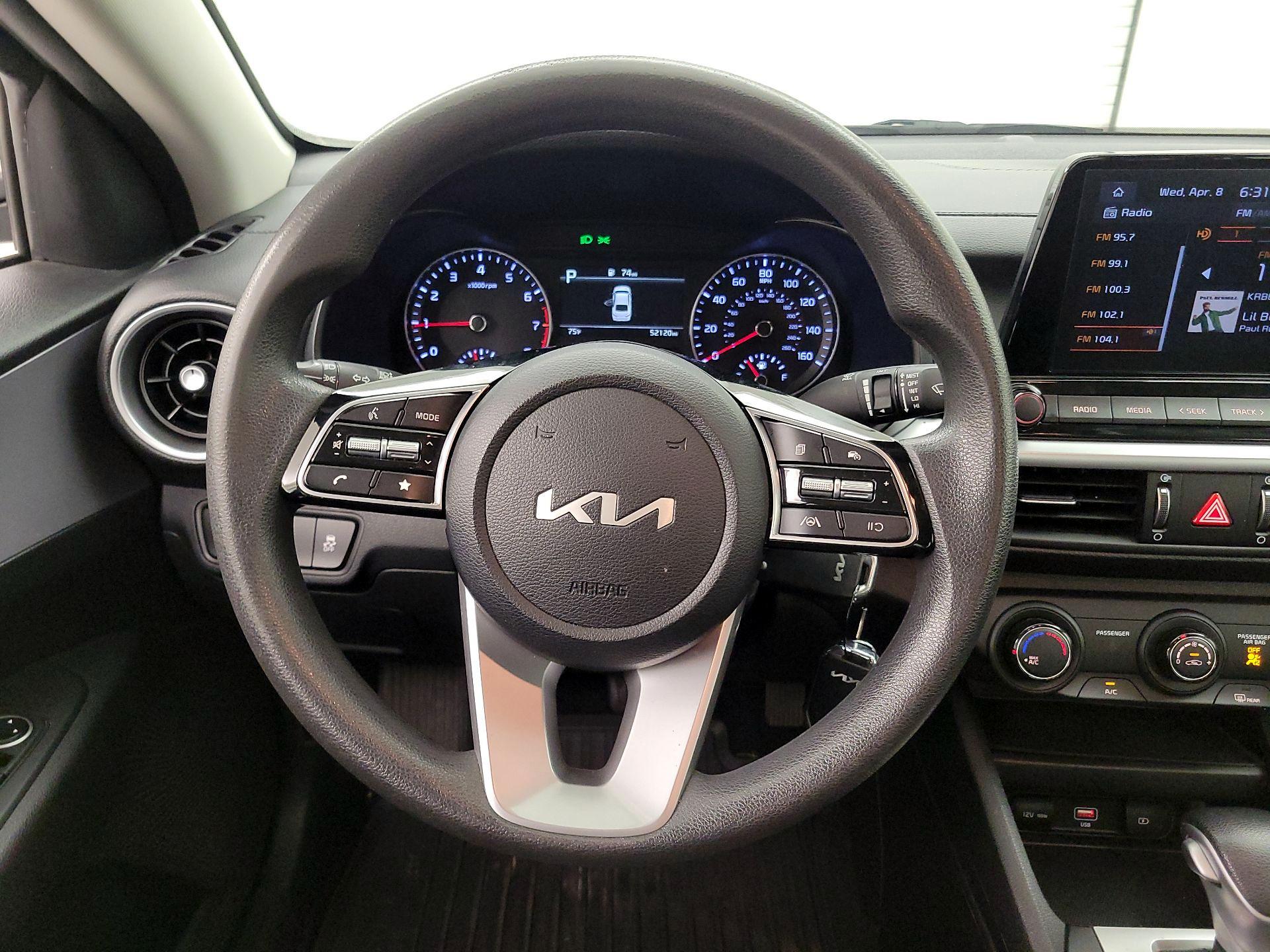 Thumbnail: 2024 Kia Forte - 10