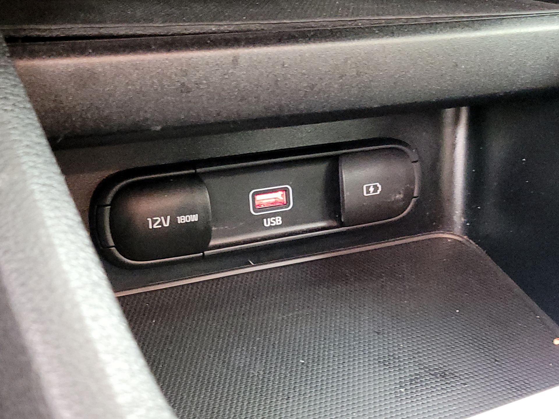 Thumbnail: 2024 Kia Forte - 18