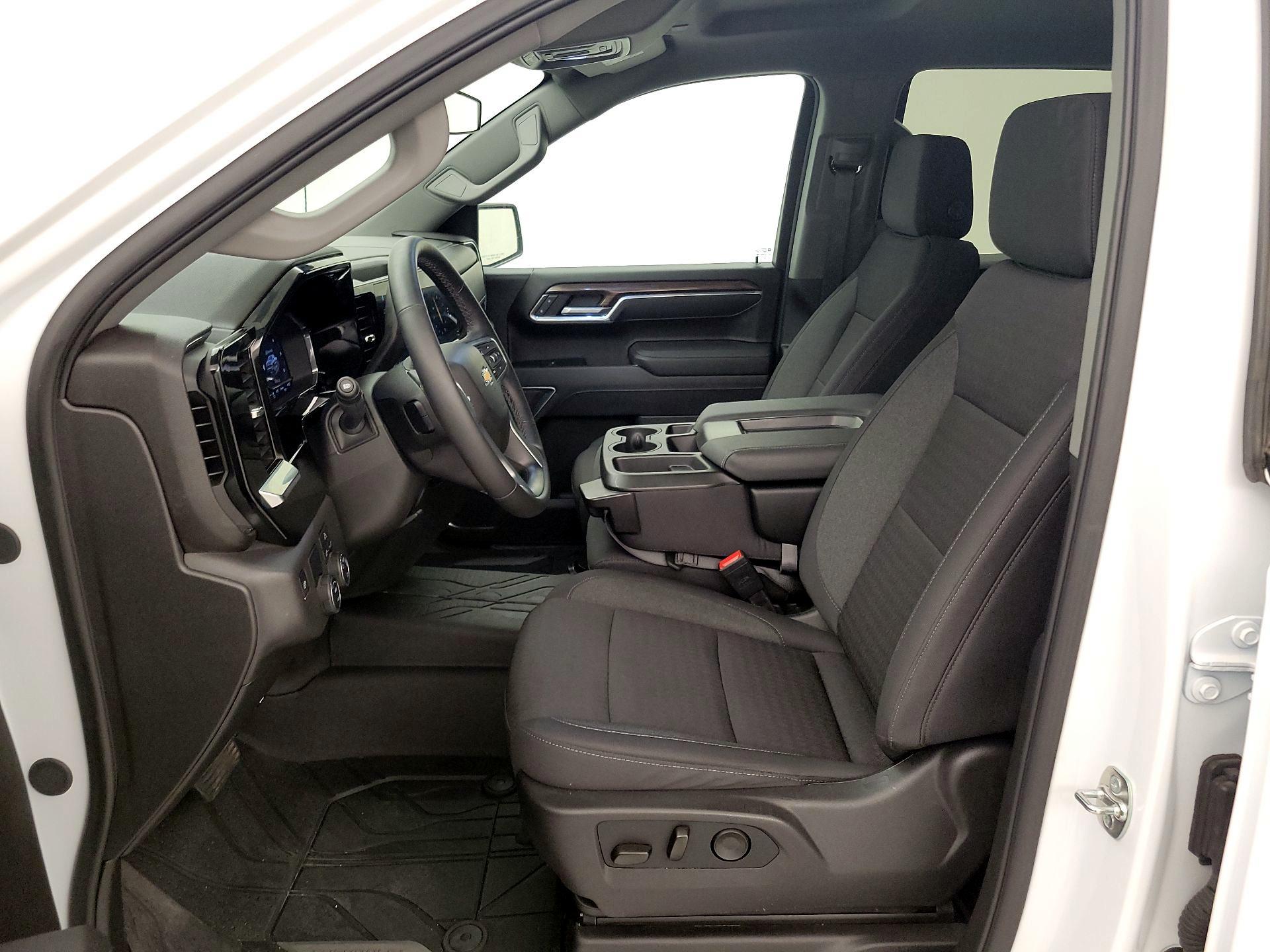 Thumbnail: 2025 Chevrolet Silverado 1500 - 11