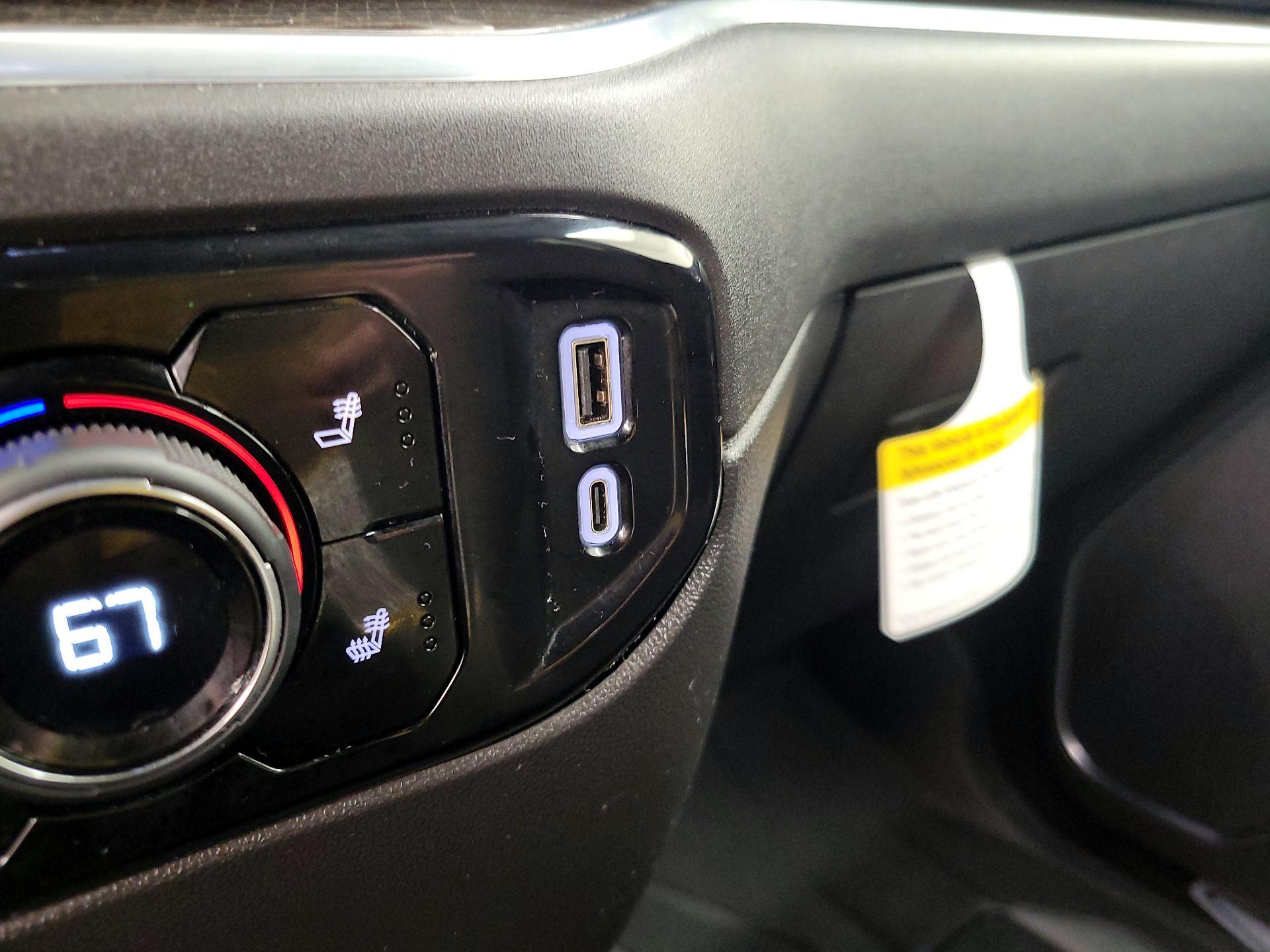 Thumbnail: 2025 Chevrolet Silverado 1500 - 18