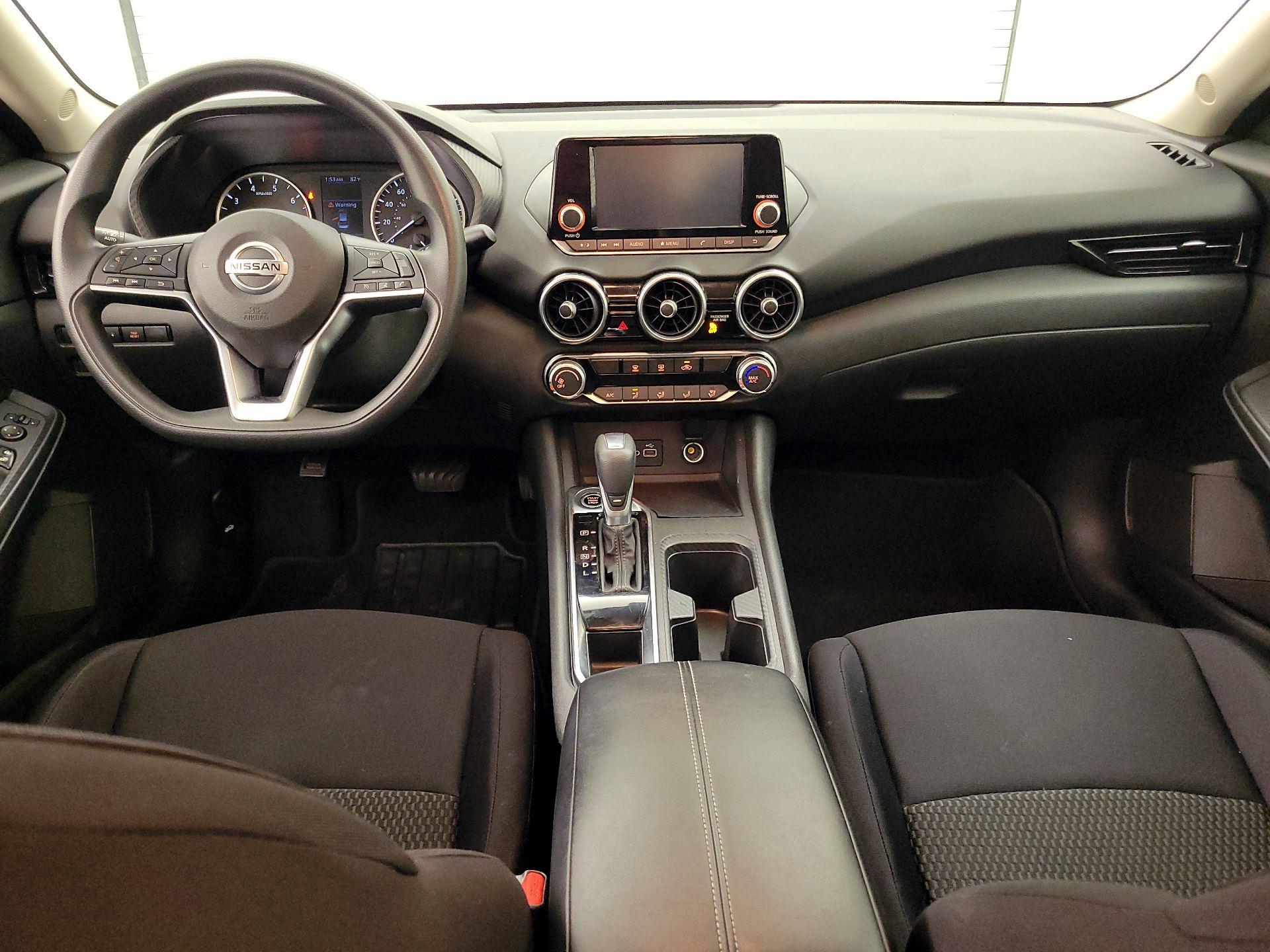 Thumbnail: 2020 Nissan Sentra - 9