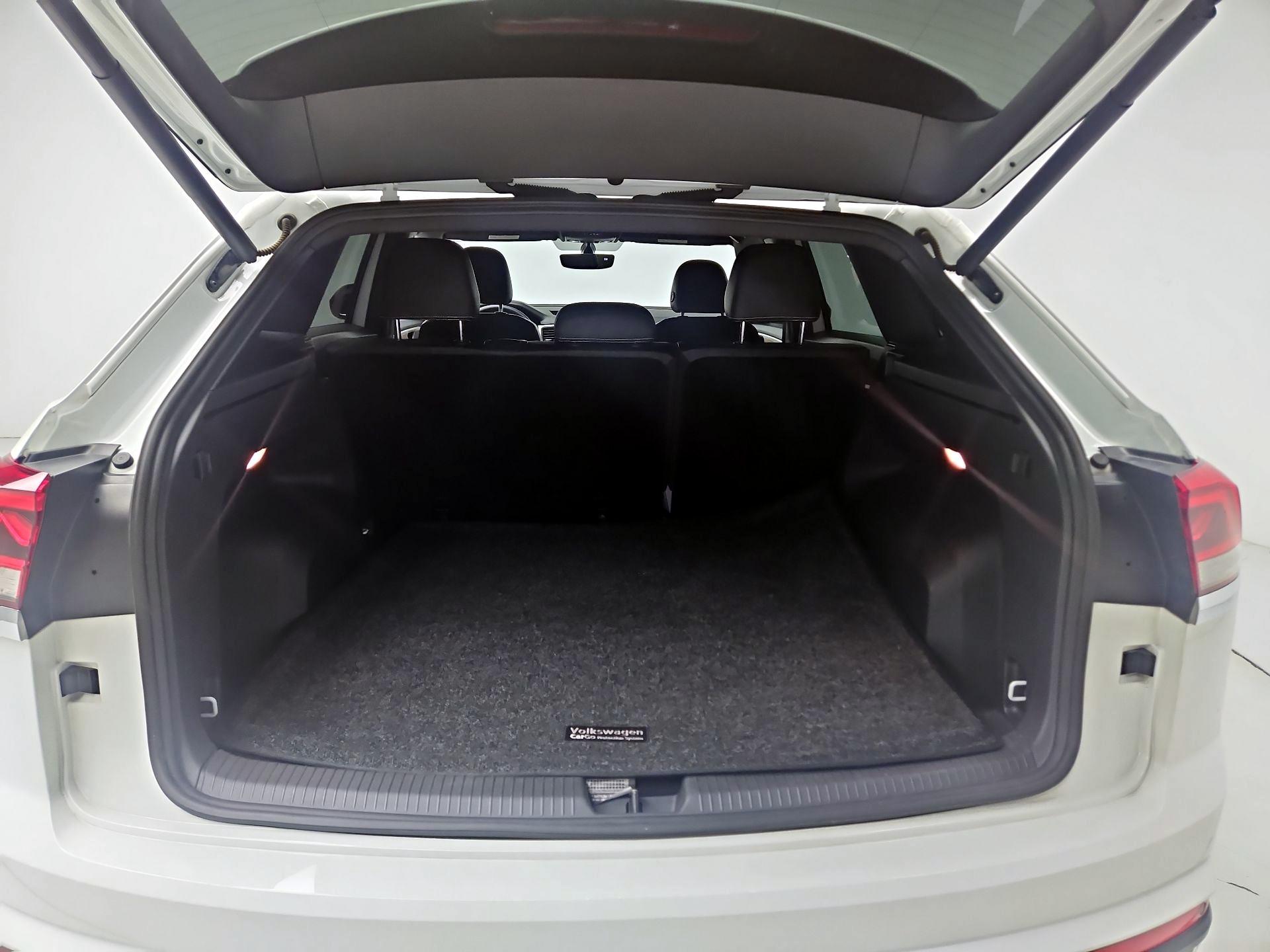 Thumbnail: 2021 Volkswagen Atlas - 20