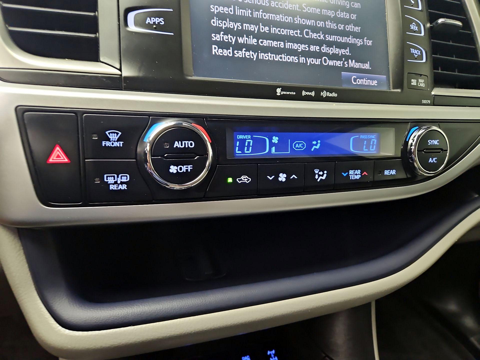 Thumbnail: 2017 Toyota Highlander - 16