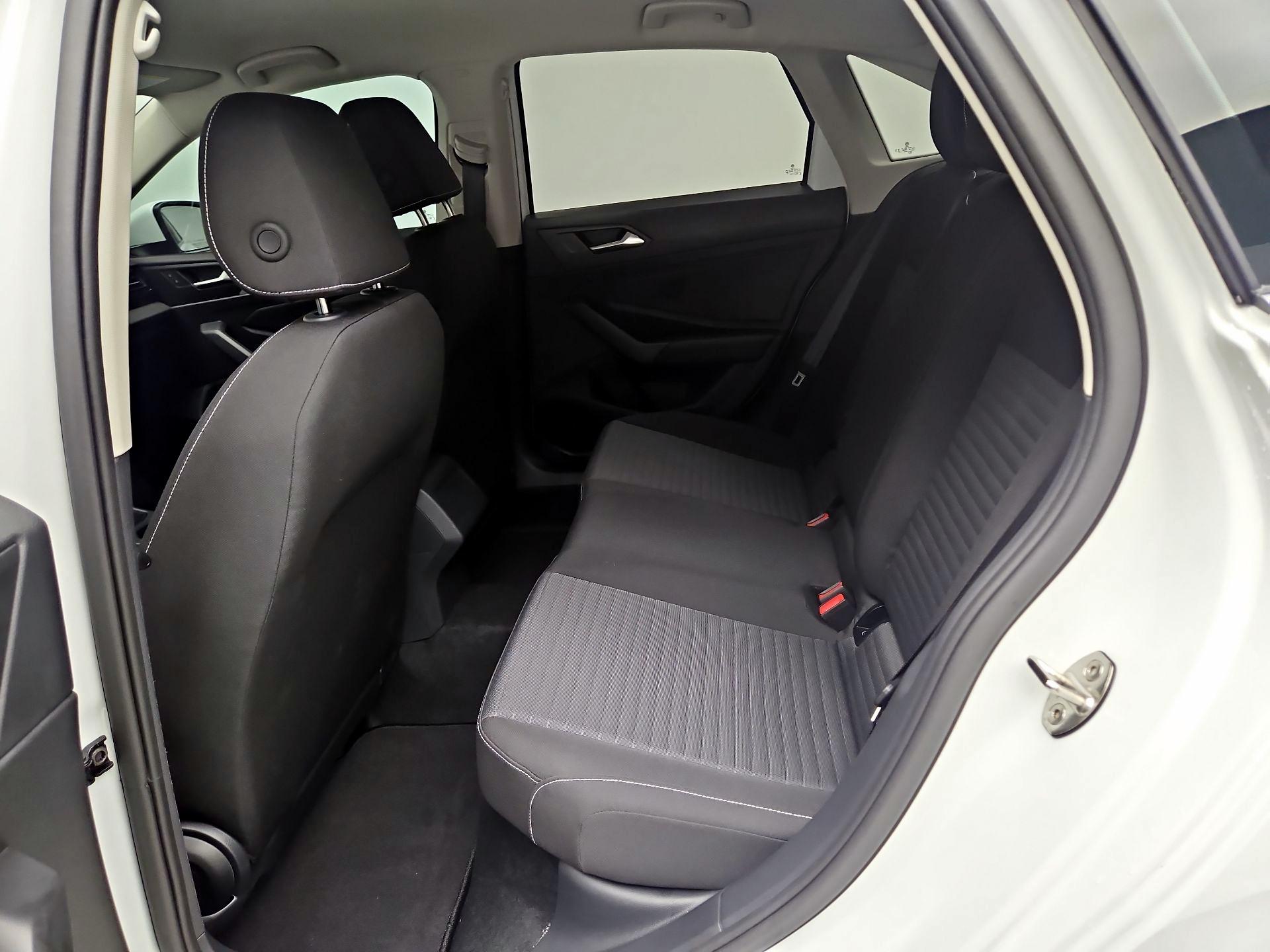 Thumbnail: 2025 Volkswagen Jetta - 19