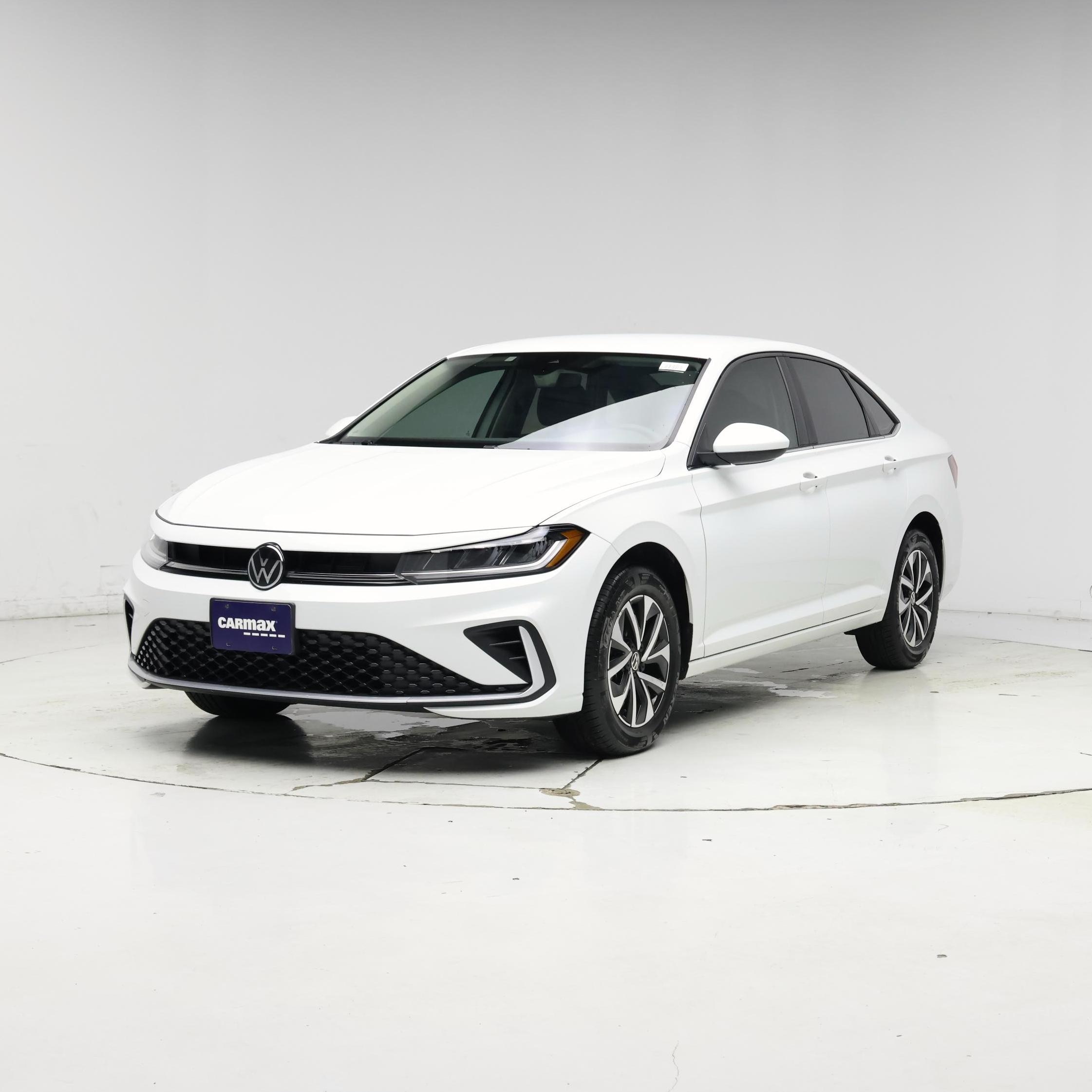 Thumbnail: 2025 Volkswagen Jetta - 4