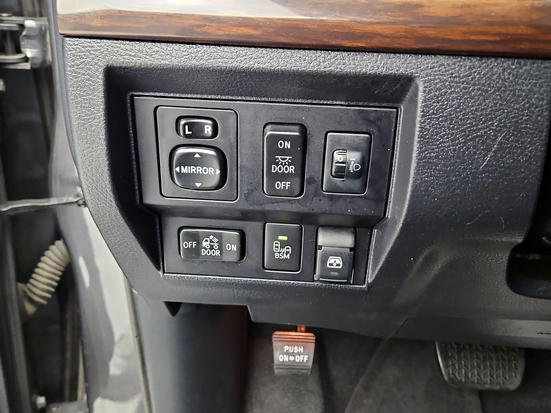 Thumbnail: 2017 Toyota Tundra - 13