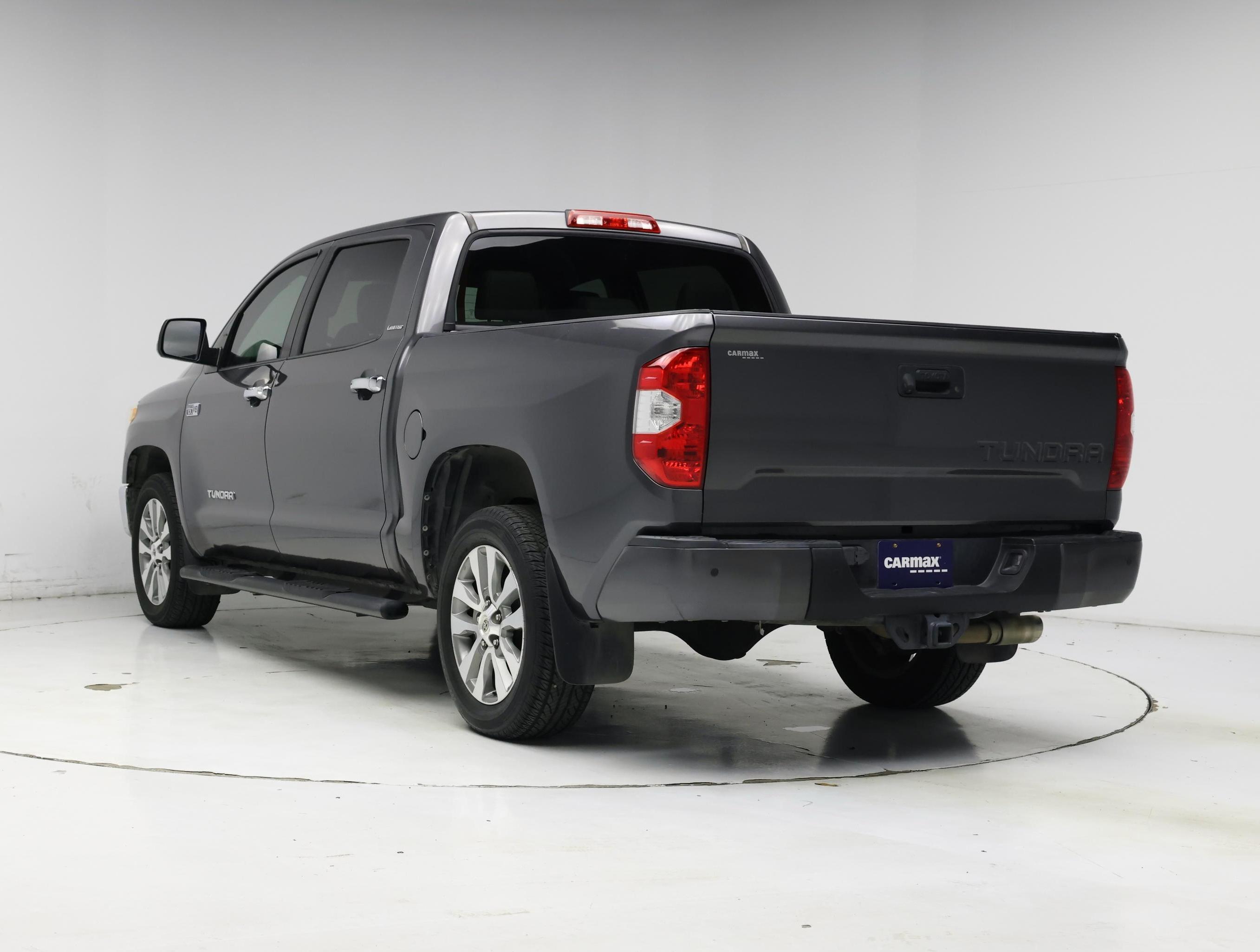 Thumbnail: 2017 Toyota Tundra - 2