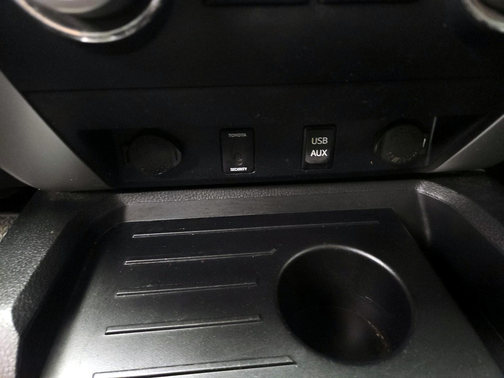 Thumbnail: 2017 Toyota Tundra - 19