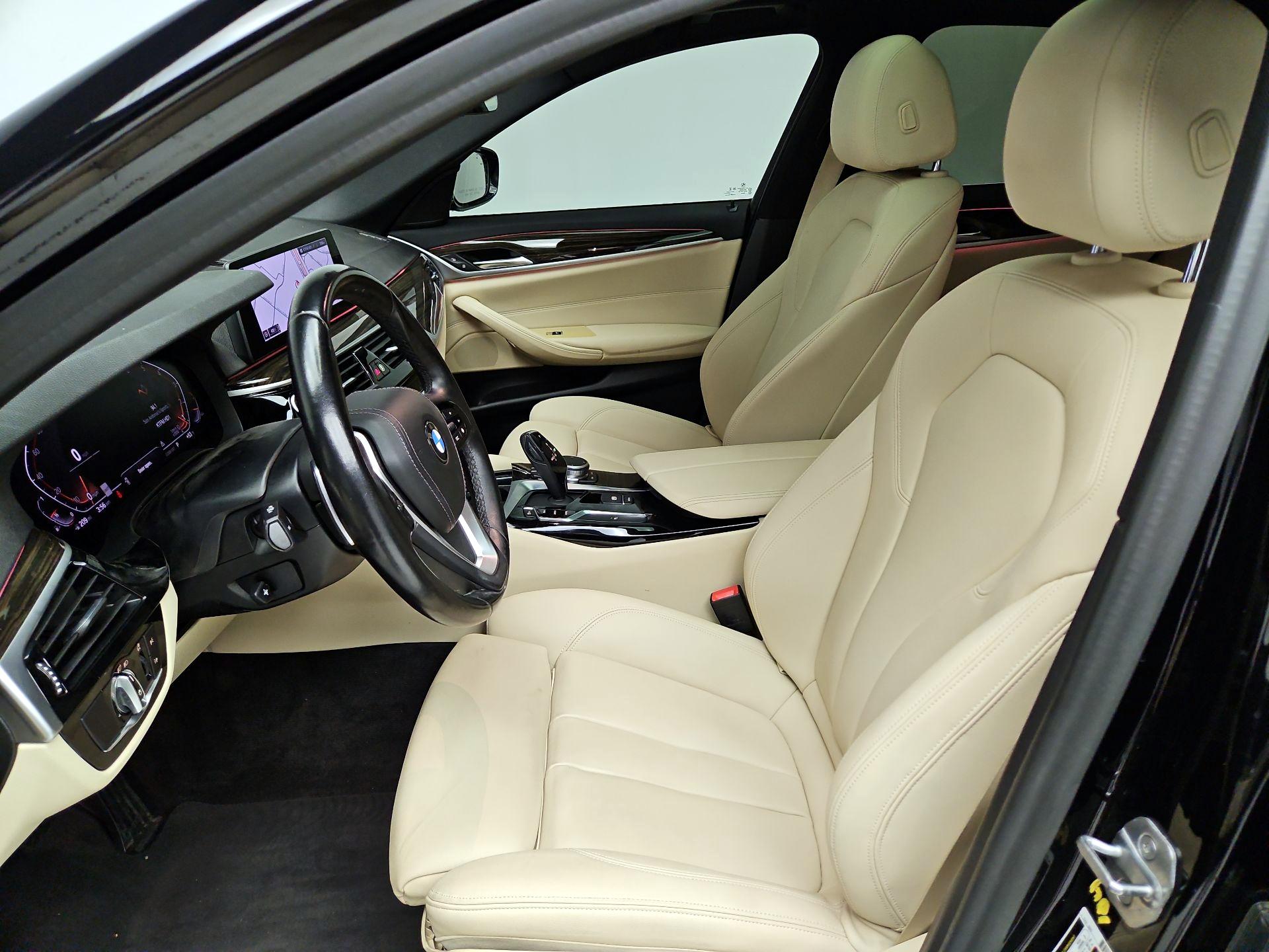 Thumbnail: 2020 BMW 5 Series - 11