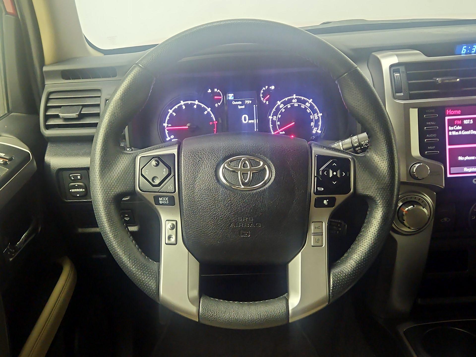 Thumbnail: 2023 Toyota 4Runner - 10