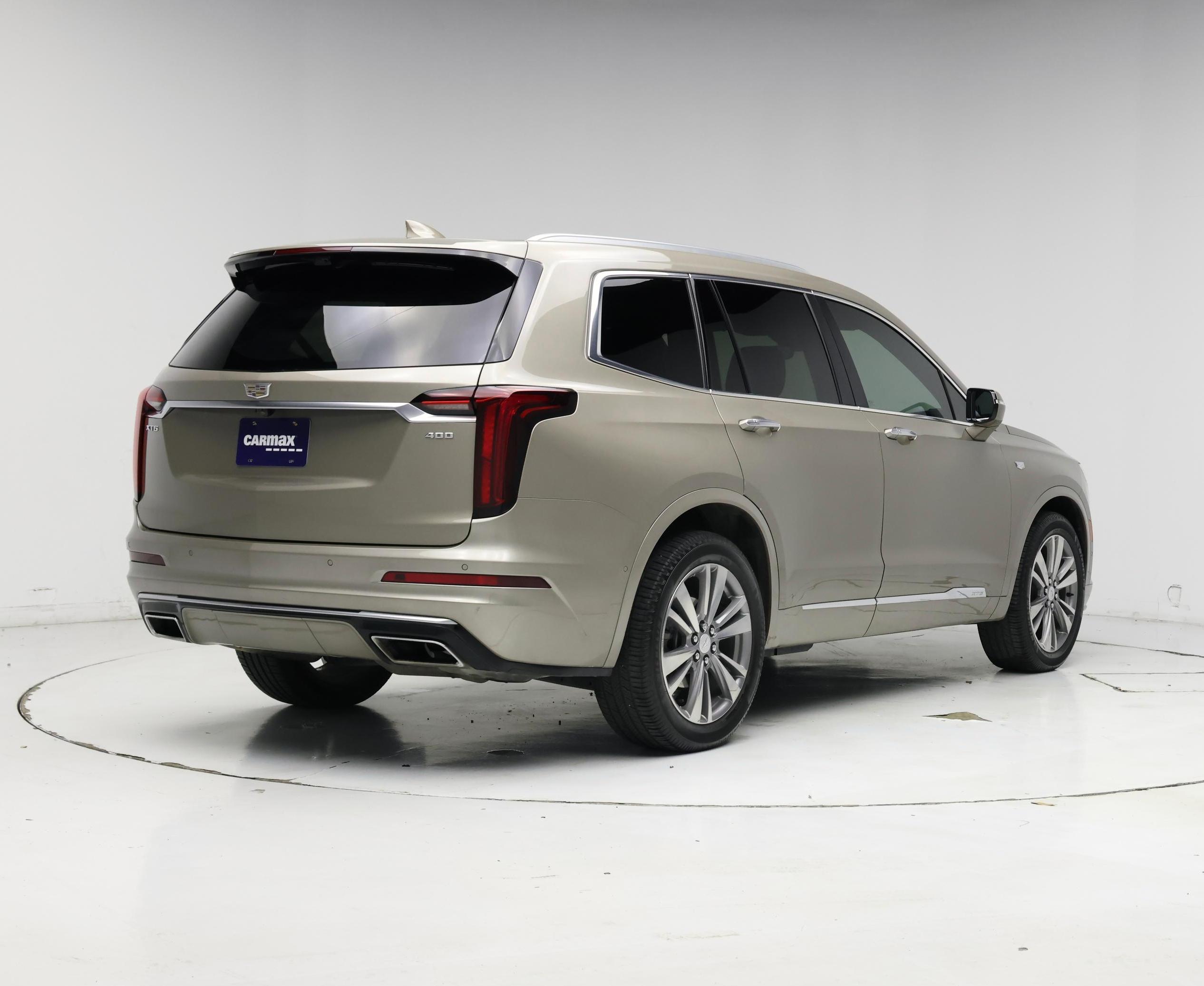 Thumbnail: 2022 Cadillac XT6 - 8