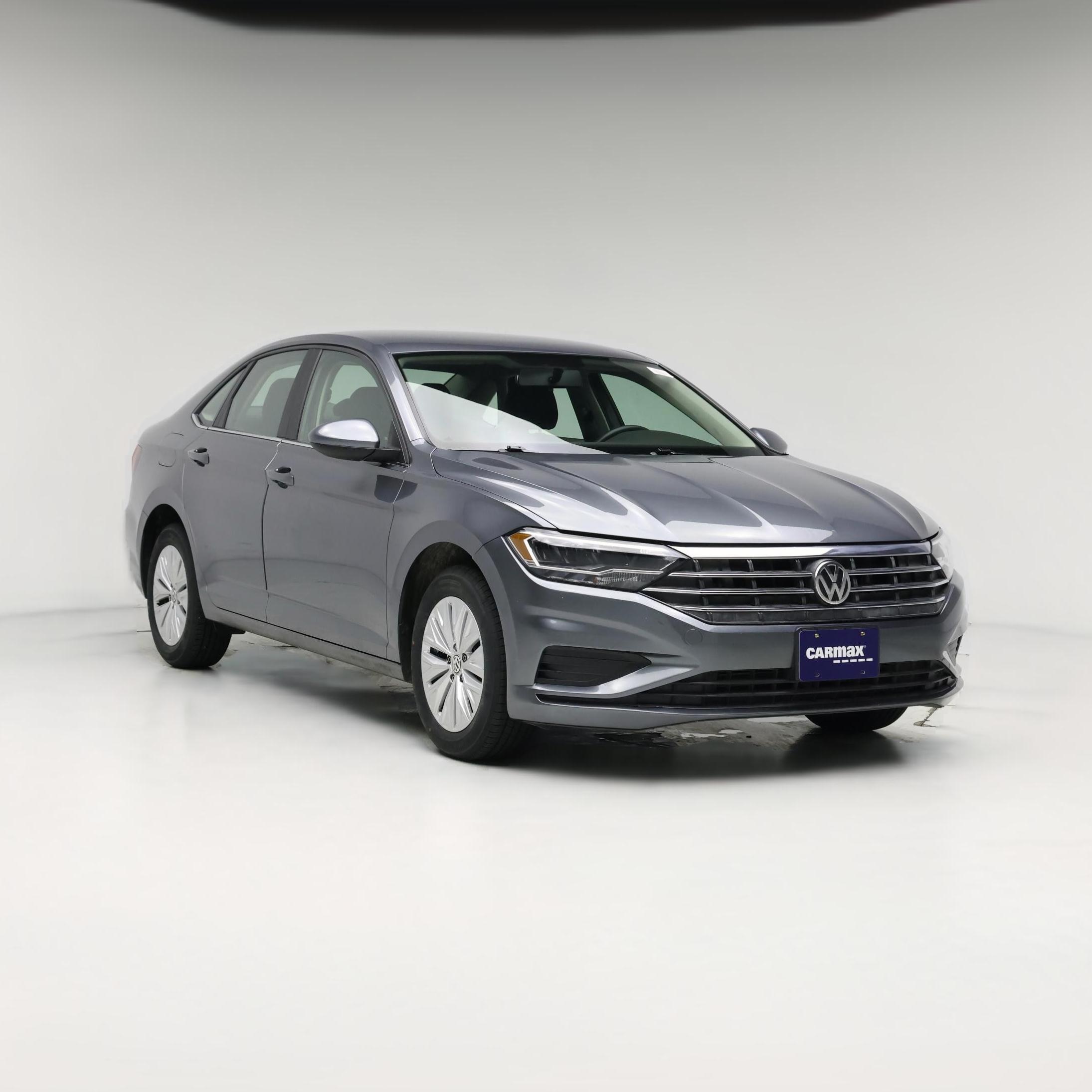 Thumbnail: 2019 Volkswagen Jetta - 1