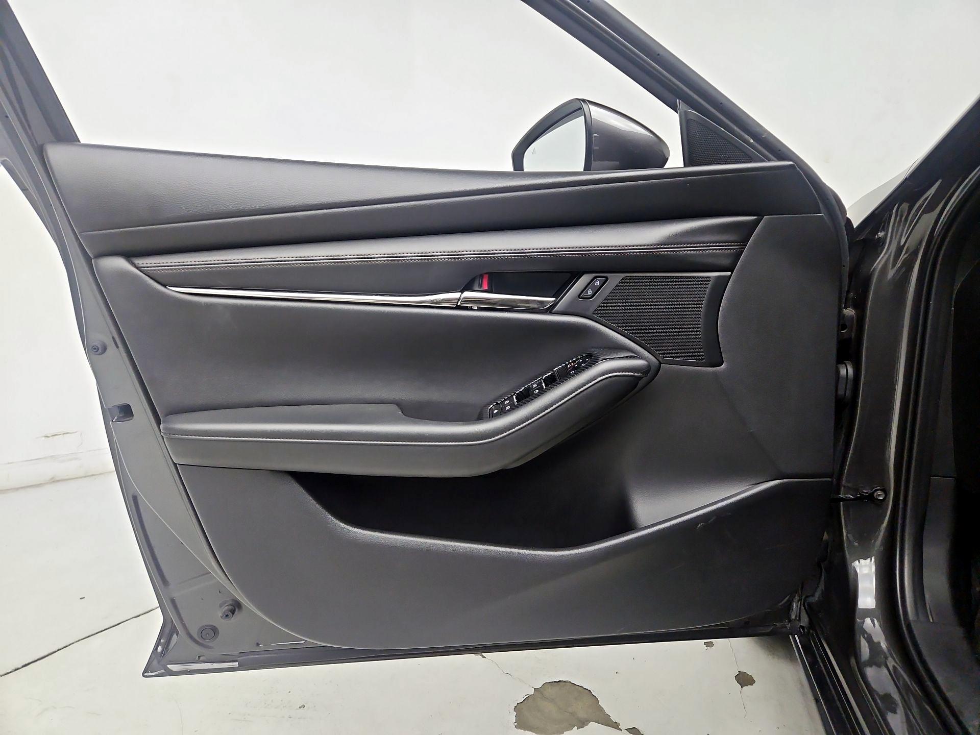 Thumbnail: 2023 Mazda Mazda3 - 12