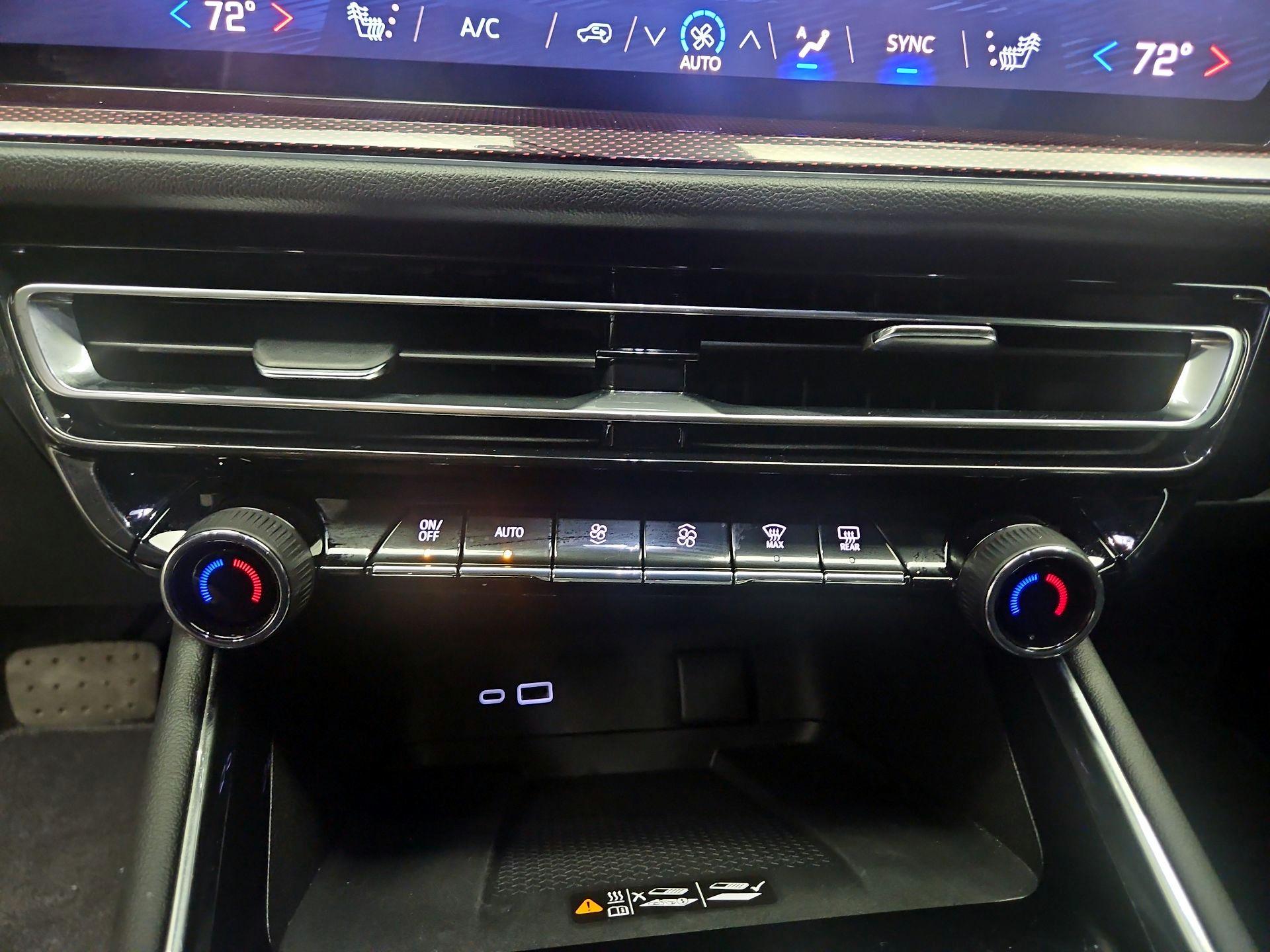 Thumbnail: 2026 Chevrolet Traverse - 17