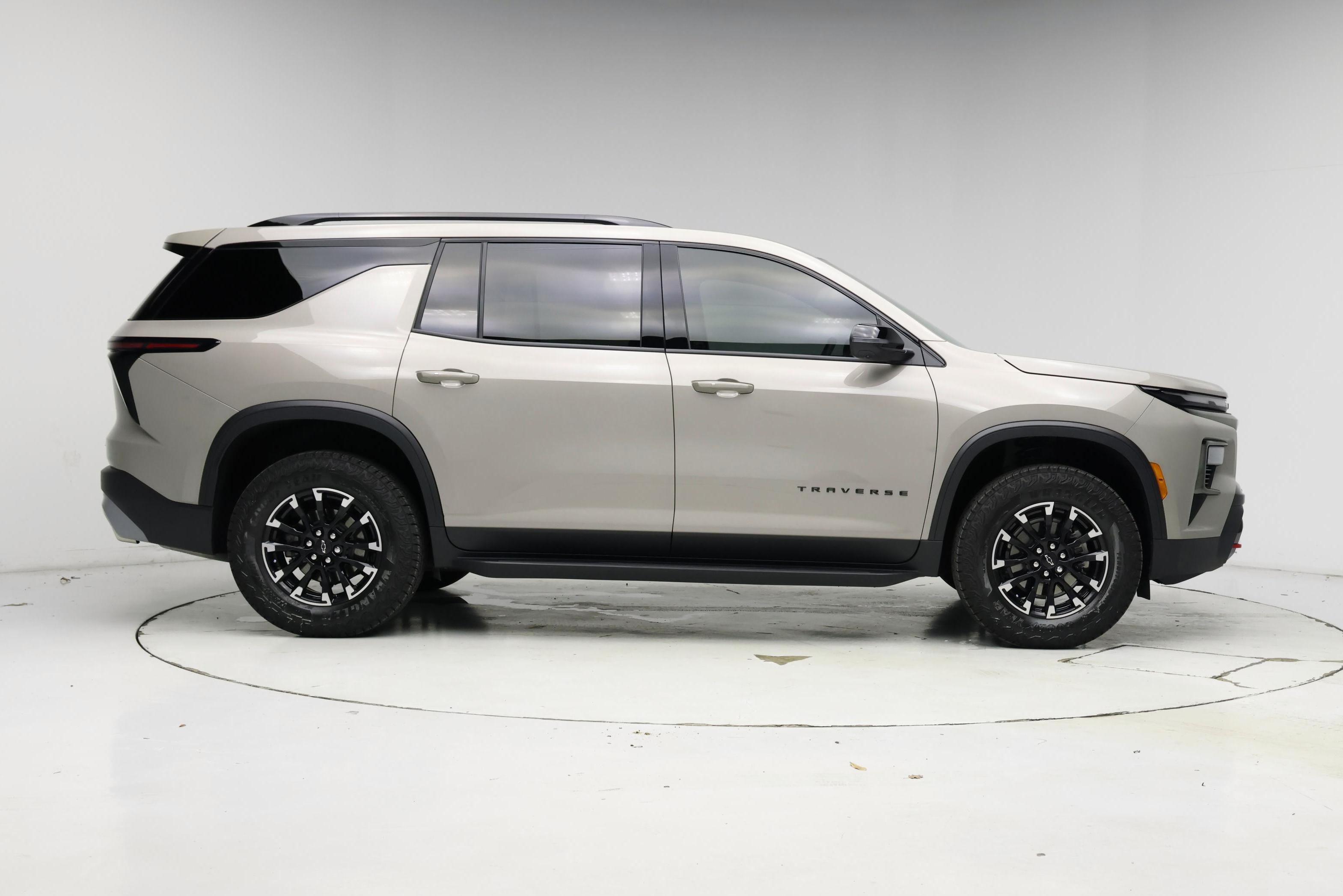 Thumbnail: 2026 Chevrolet Traverse - 7