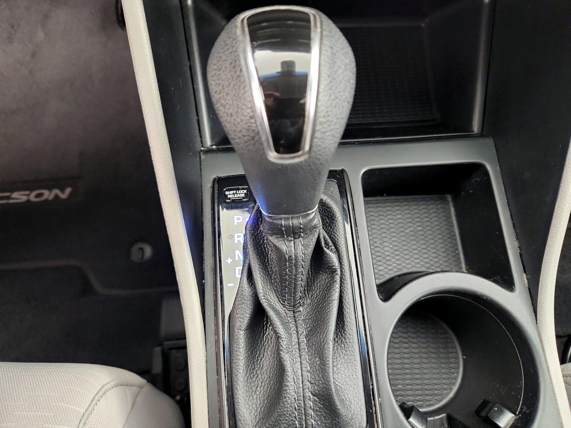 Thumbnail: 2021 Hyundai Tucson - 17