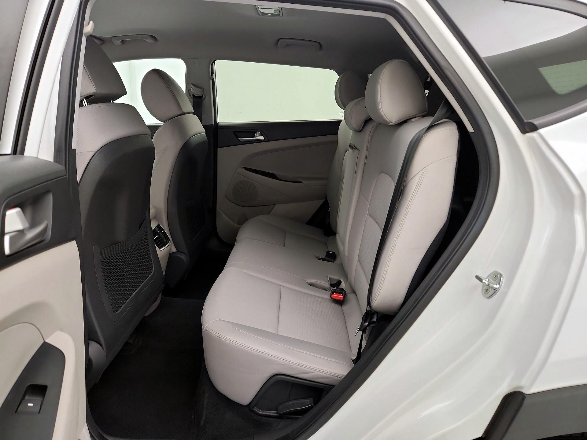 Thumbnail: 2021 Hyundai Tucson - 19