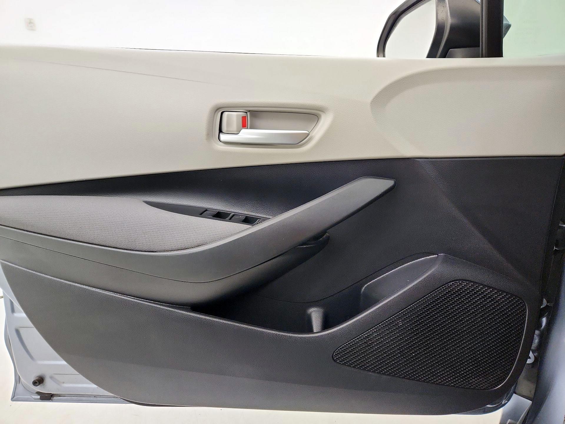 Thumbnail: 2021 Toyota Corolla - 12