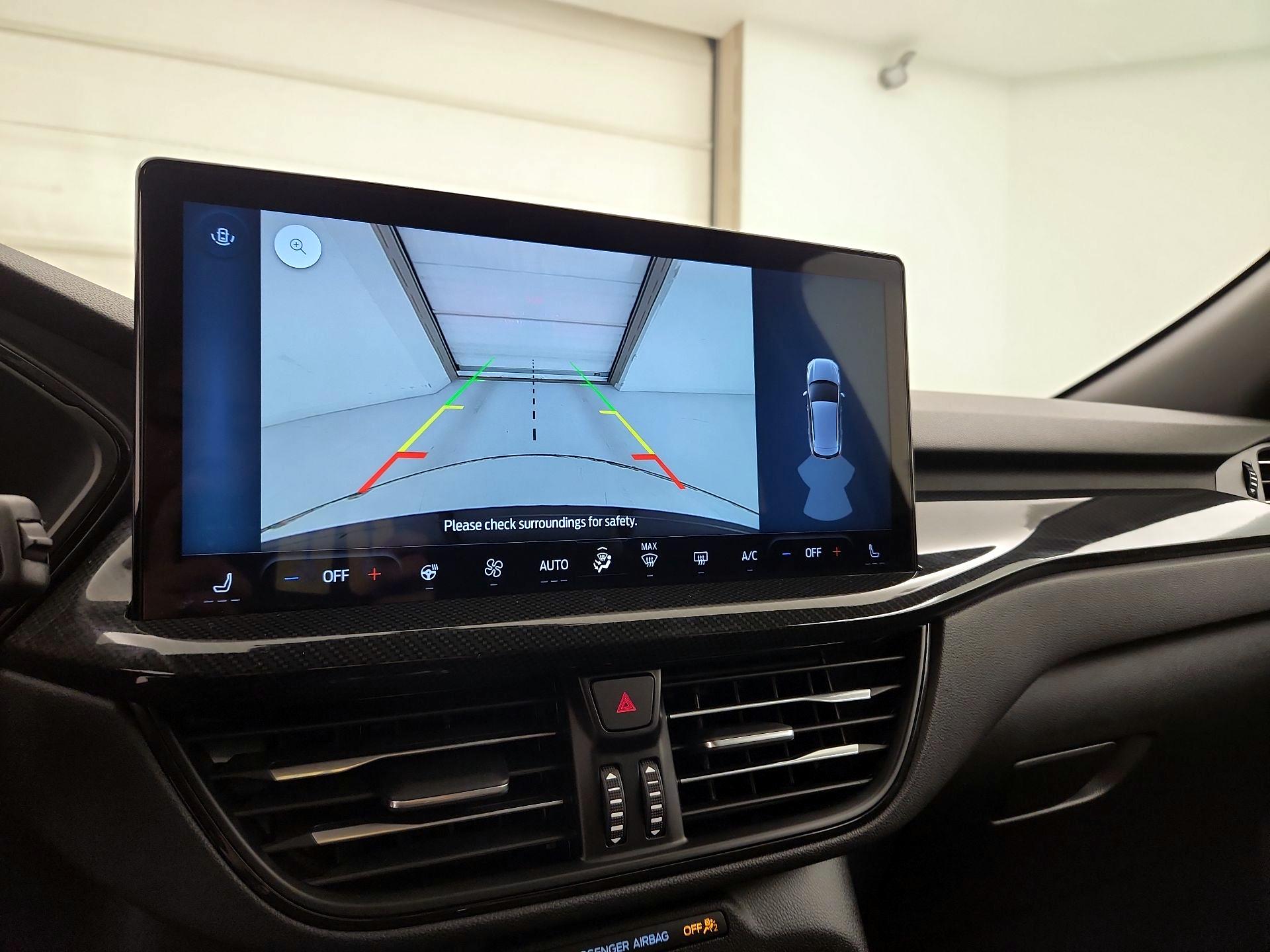 Thumbnail: 2023 Ford Escape - 15