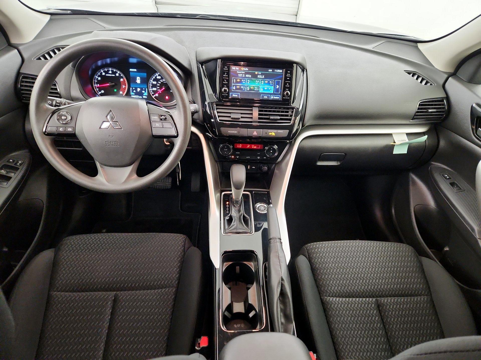 Thumbnail: 2024 Mitsubishi Eclipse Cross - 9