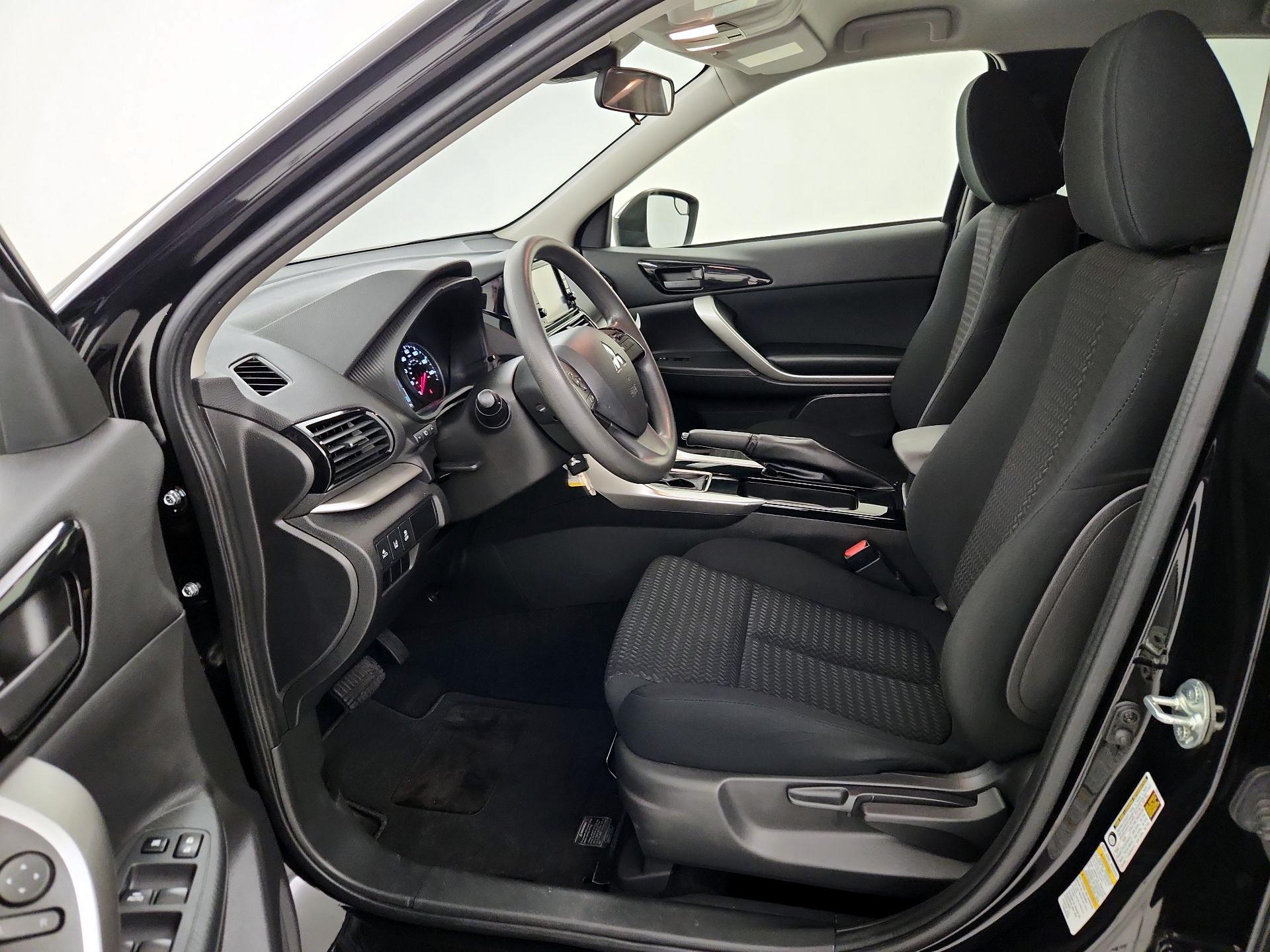 Thumbnail: 2024 Mitsubishi Eclipse Cross - 11