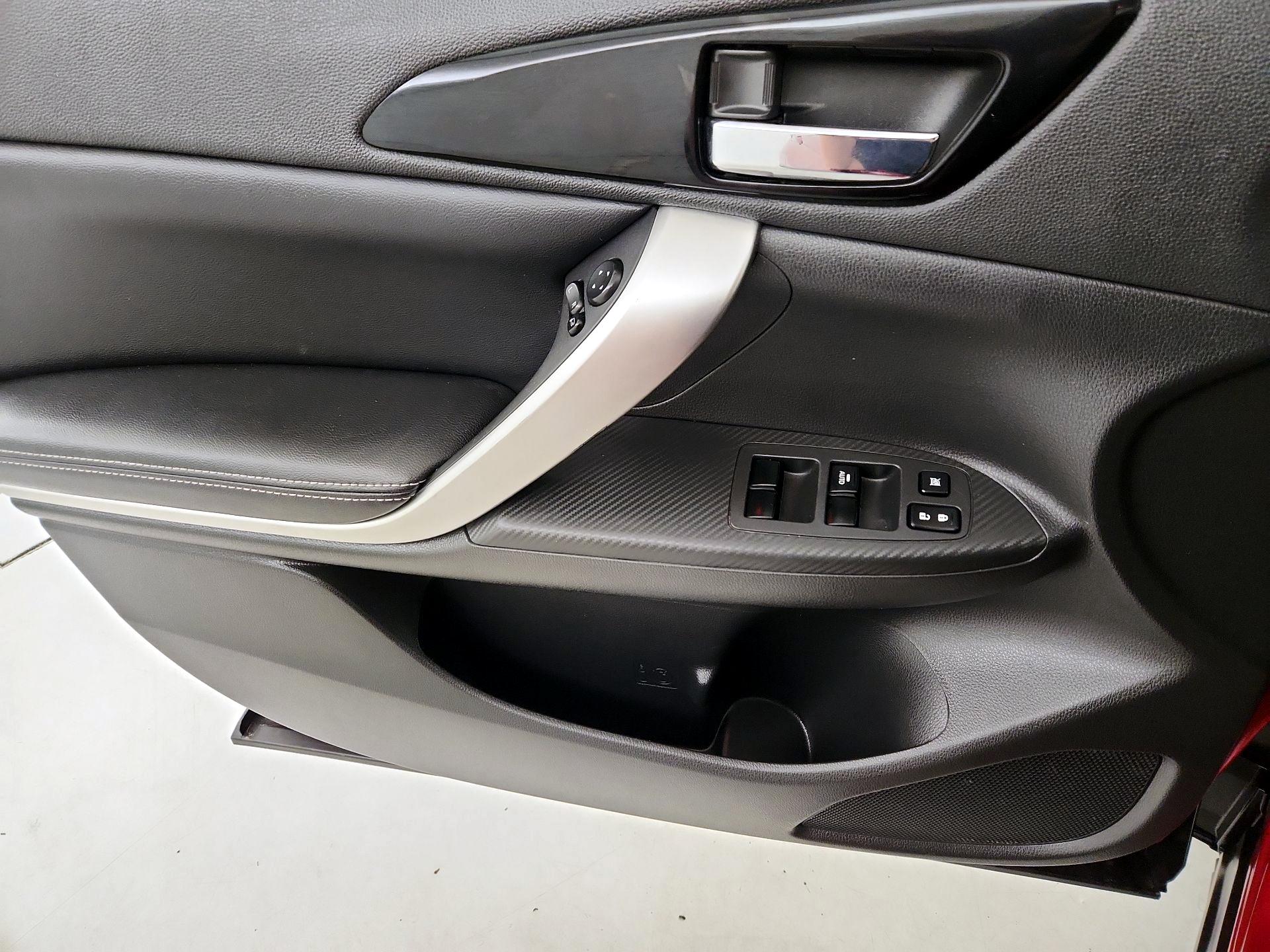 Thumbnail: 2022 Mitsubishi Eclipse Cross - 12