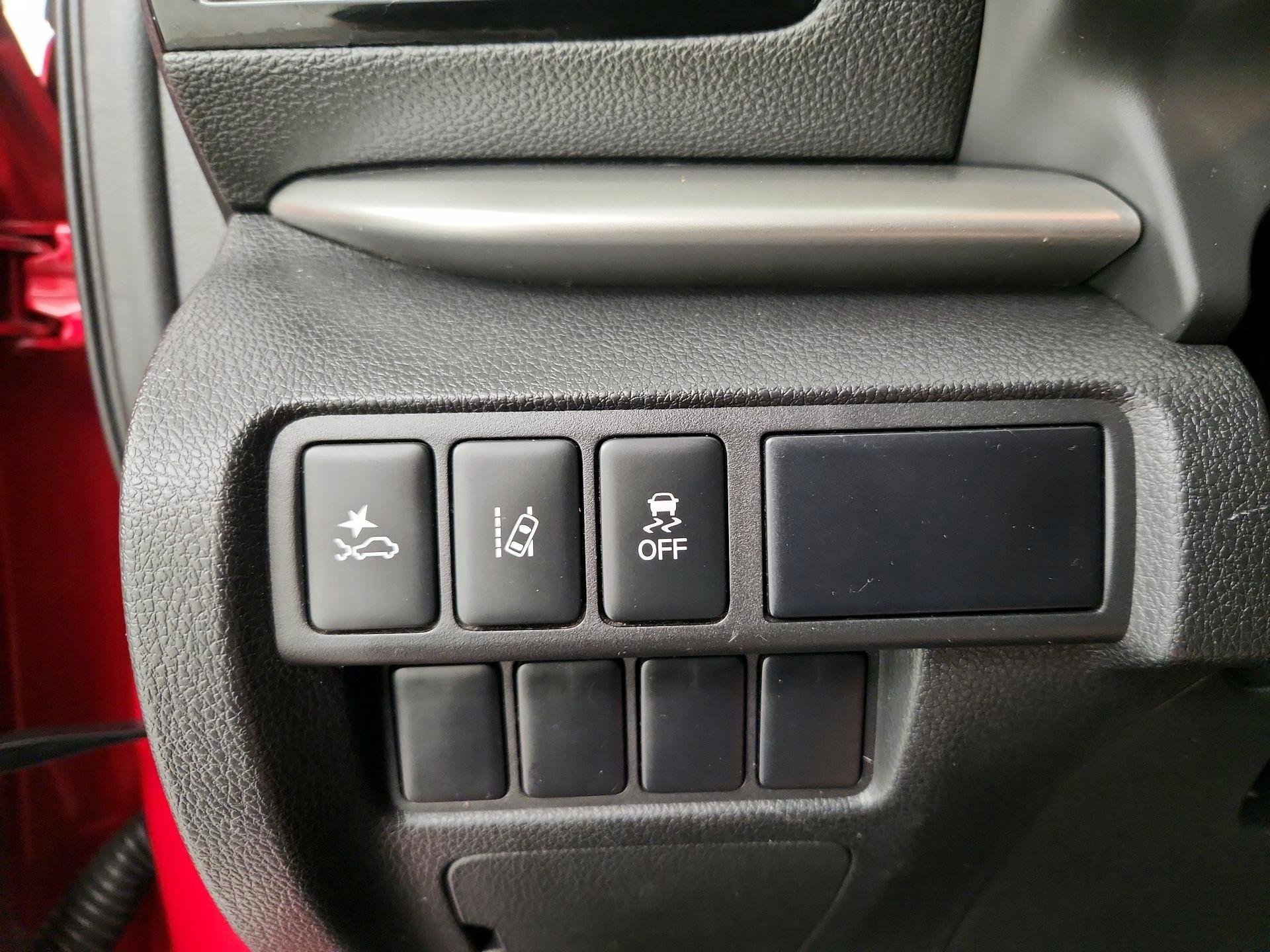 Thumbnail: 2022 Mitsubishi Eclipse Cross - 13