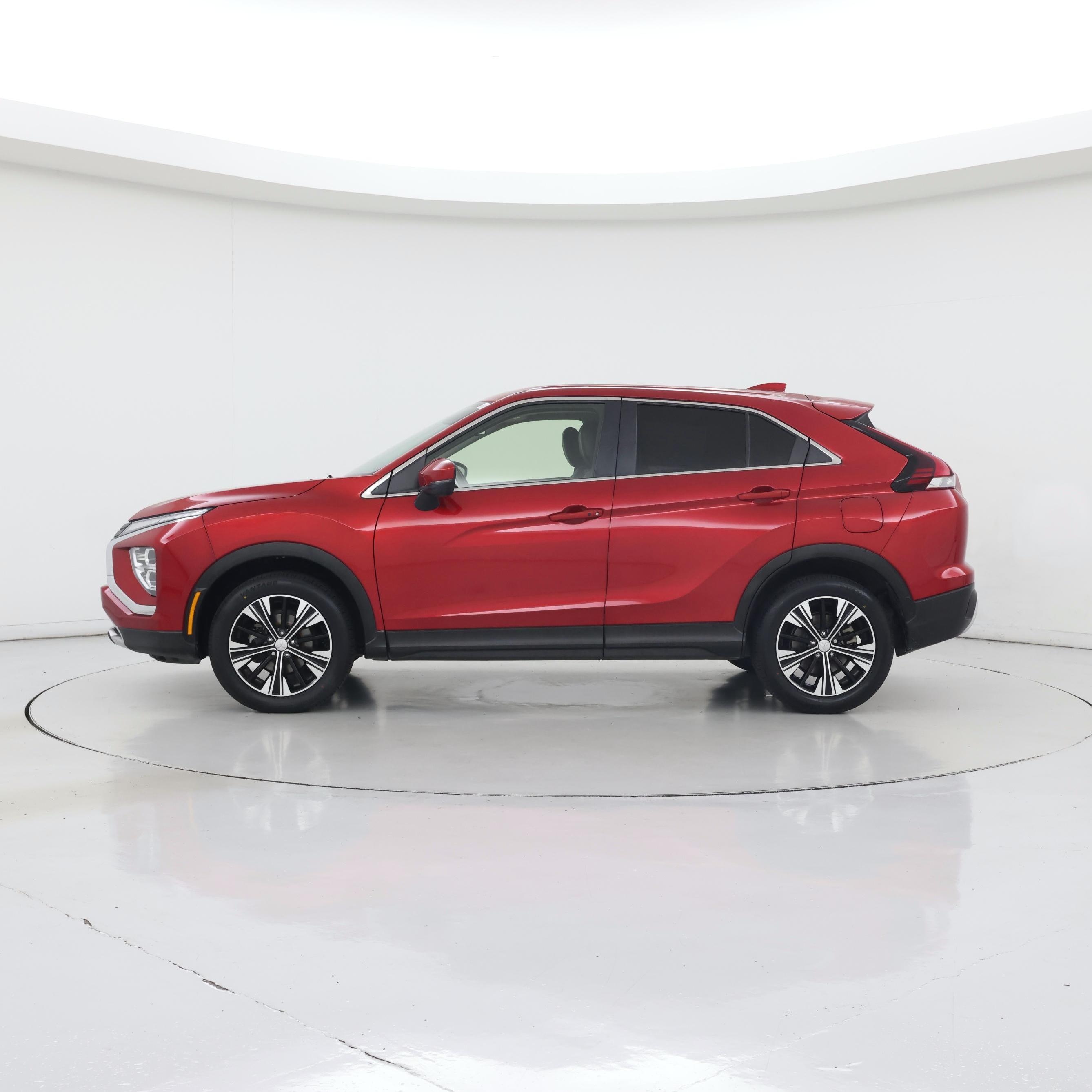 Thumbnail: 2022 Mitsubishi Eclipse Cross - 3