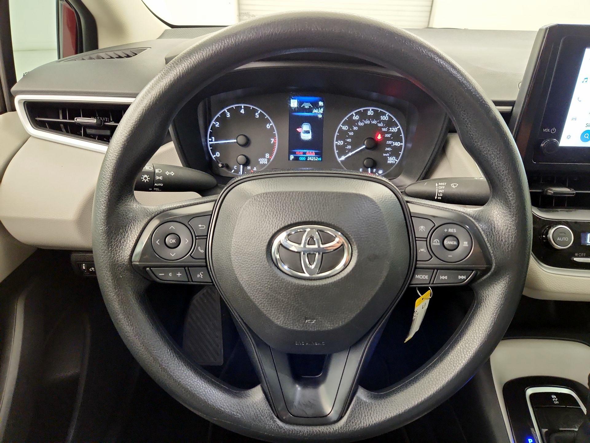 Thumbnail: 2025 Toyota Corolla - 10