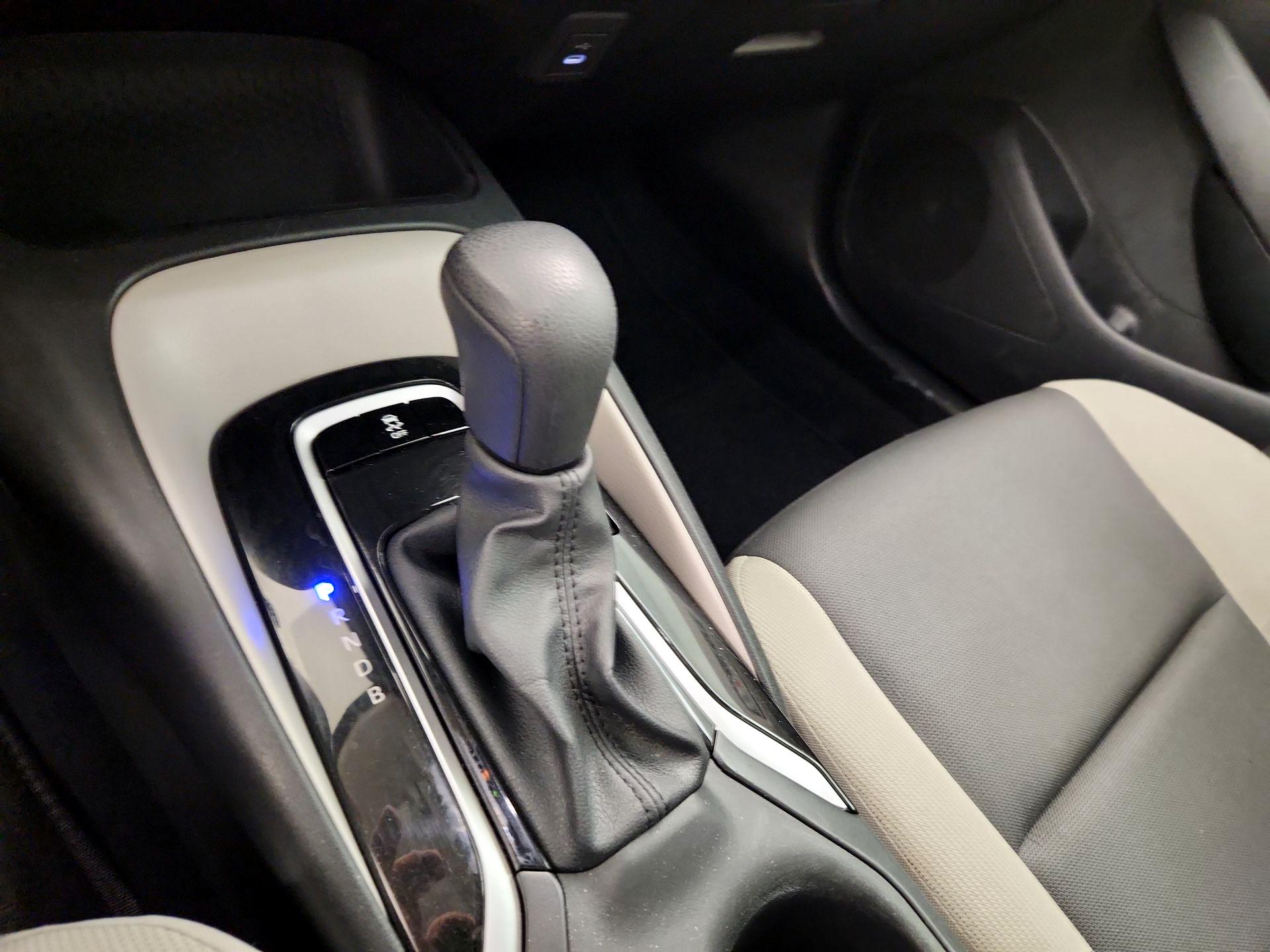 Thumbnail: 2025 Toyota Corolla - 17