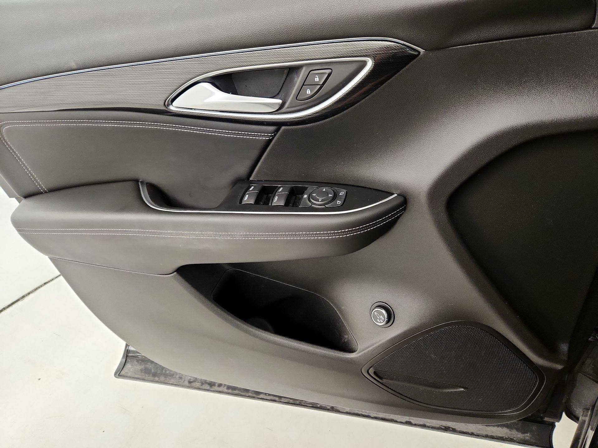 Thumbnail: 2023 Buick Envision - 12