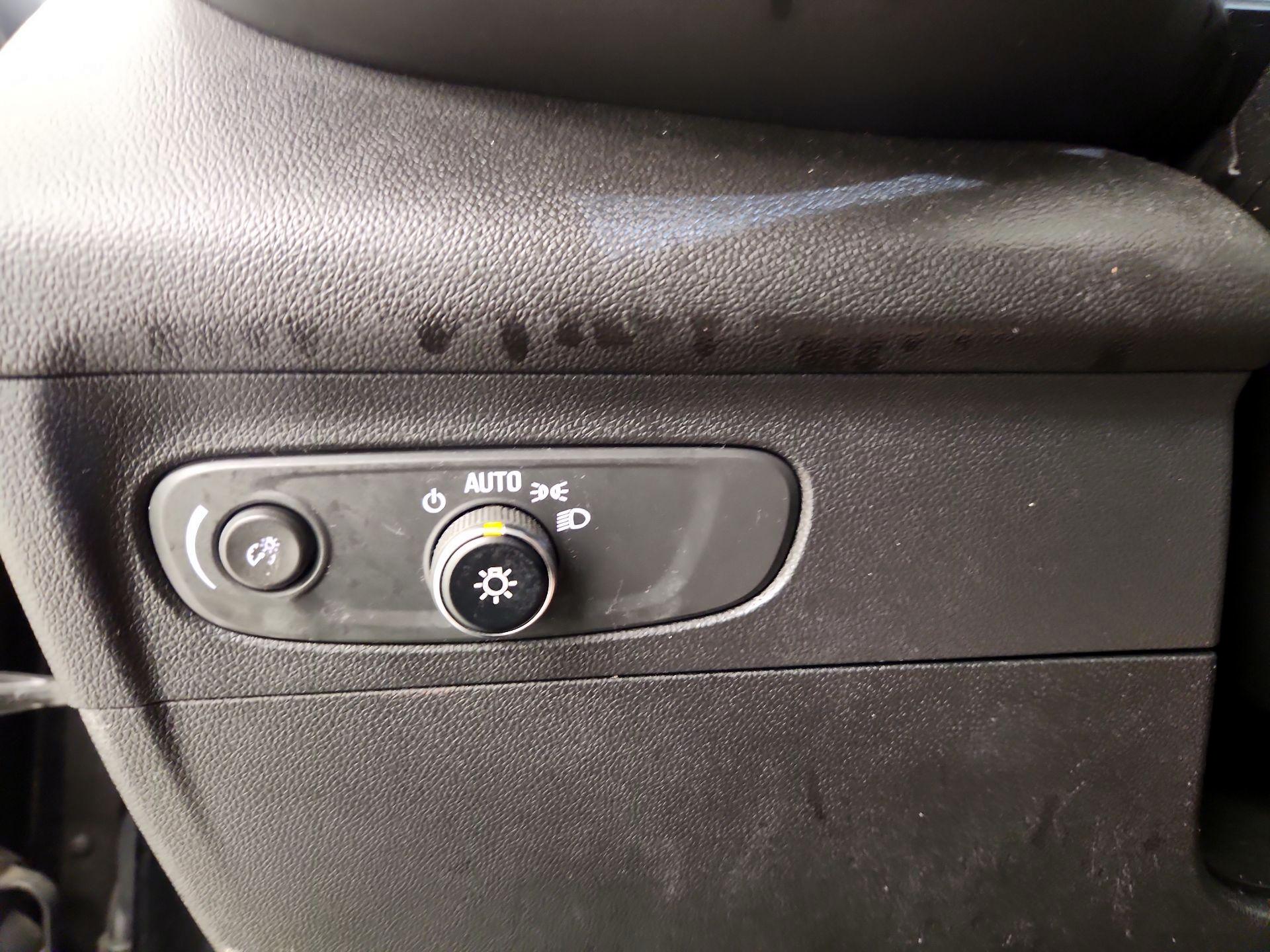 Thumbnail: 2023 Buick Envision - 13