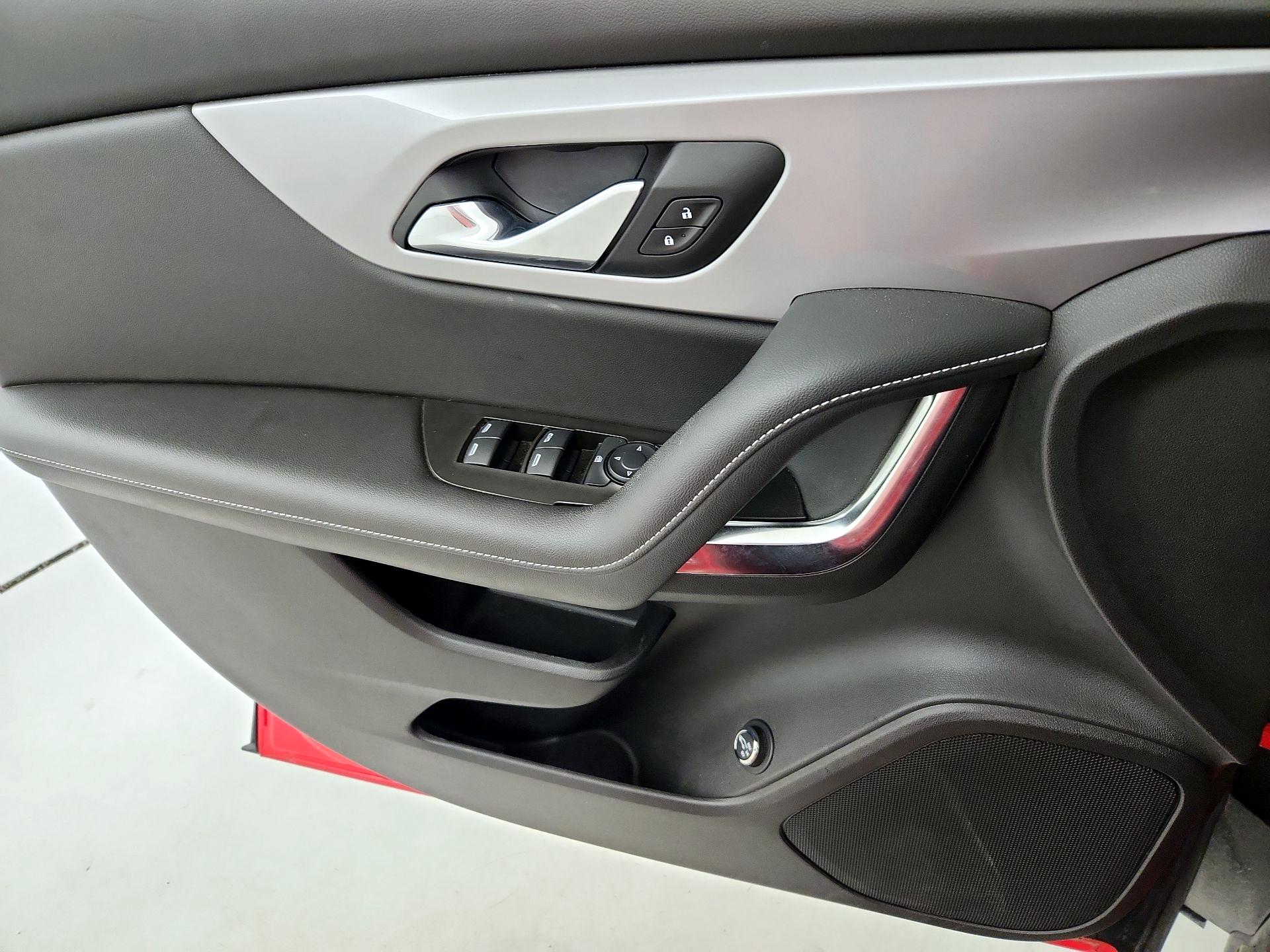 Thumbnail: 2024 Chevrolet Blazer - 12