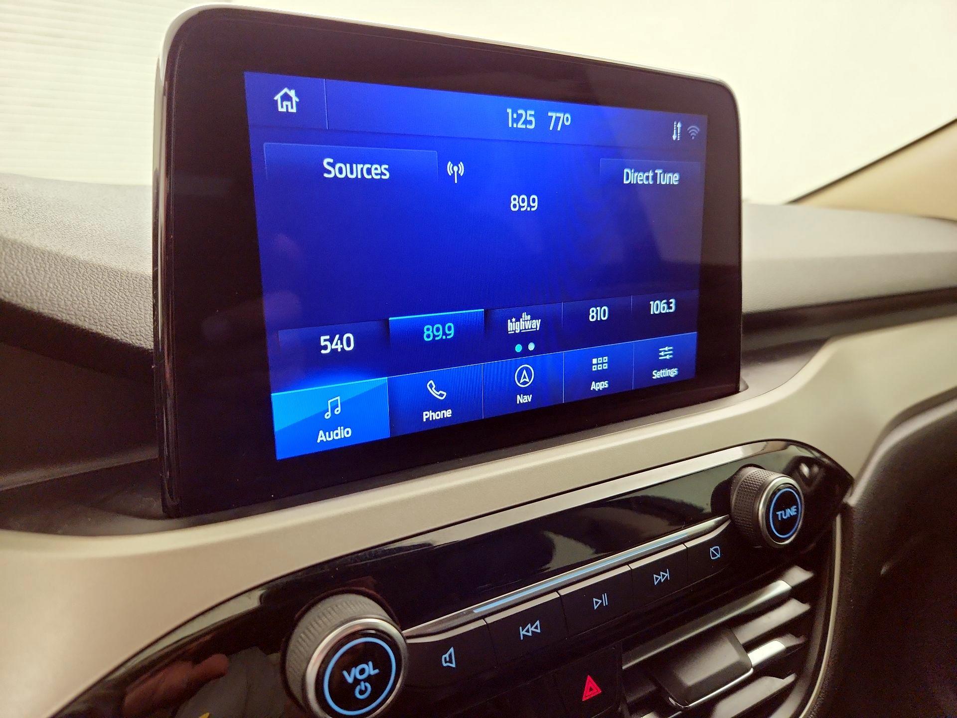 Thumbnail: 2020 Ford Escape - 16