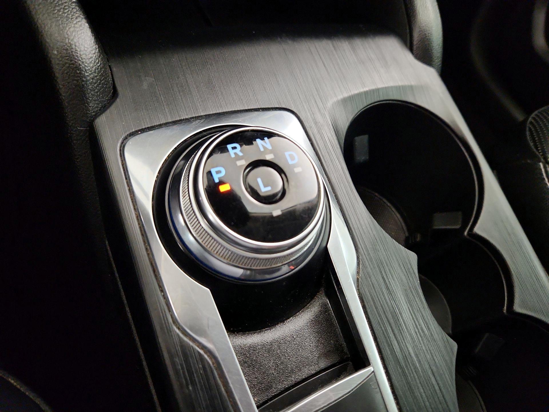 Thumbnail: 2020 Ford Escape - 18