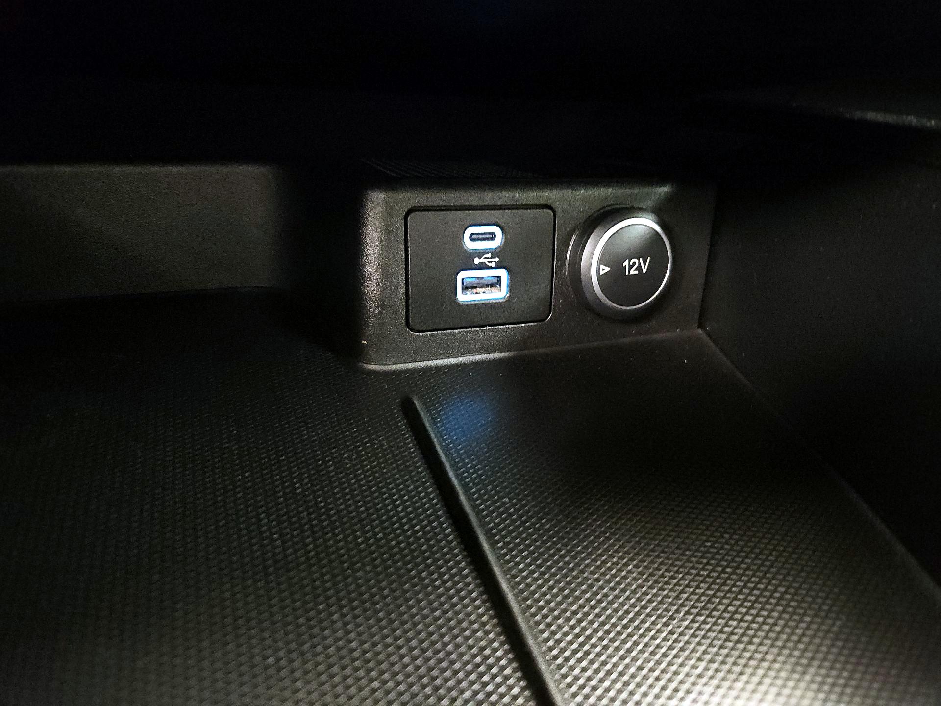 Thumbnail: 2020 Ford Escape - 19