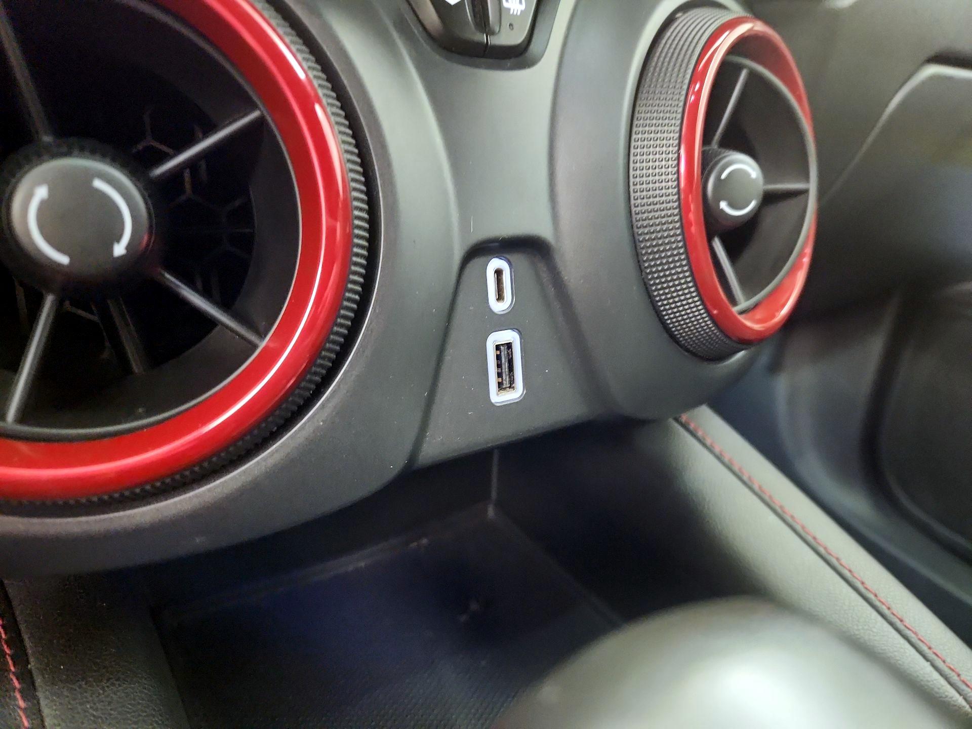 Thumbnail: 2022 Chevrolet Blazer - 19