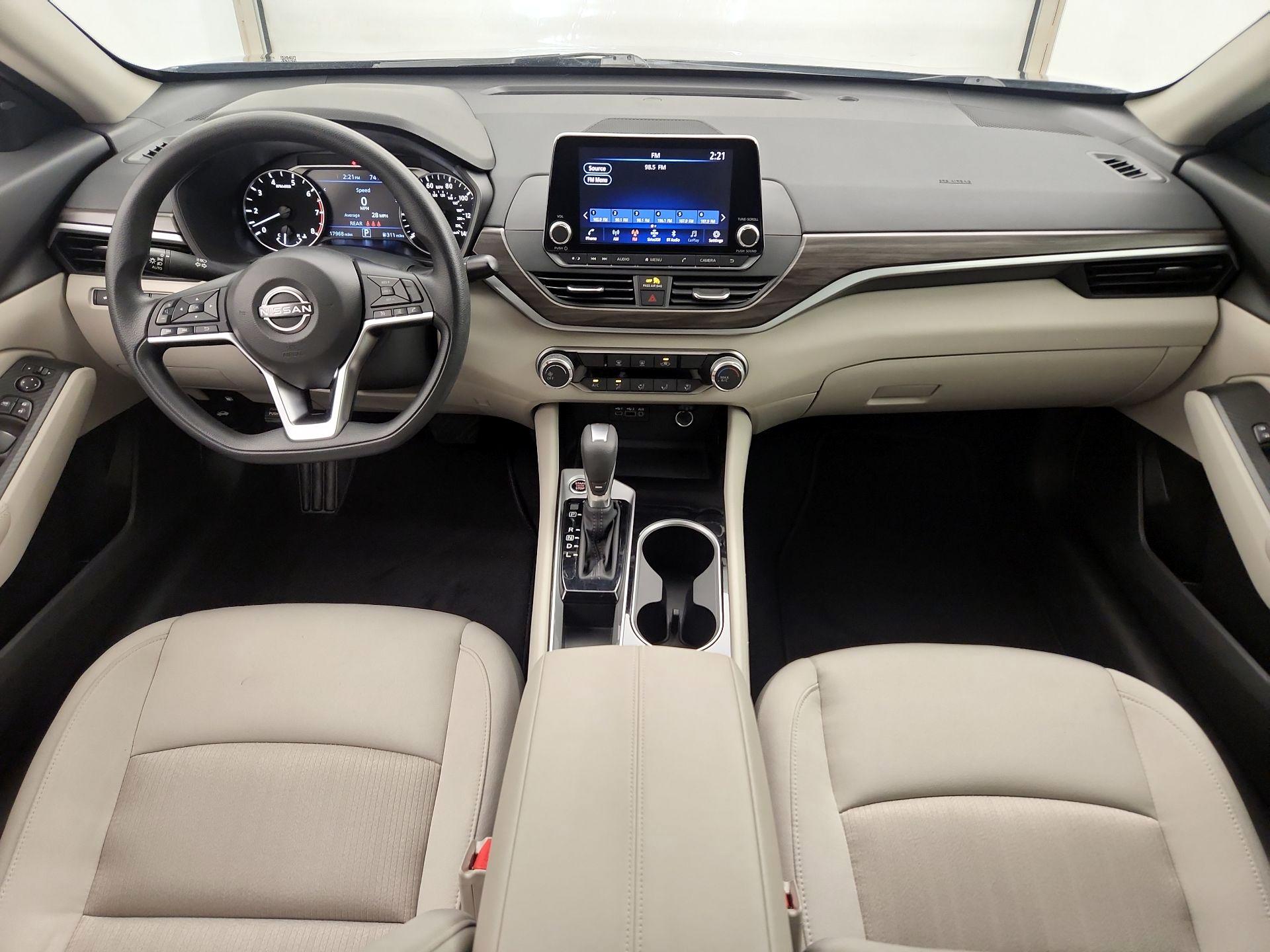 Thumbnail: 2024 Nissan Altima - 9