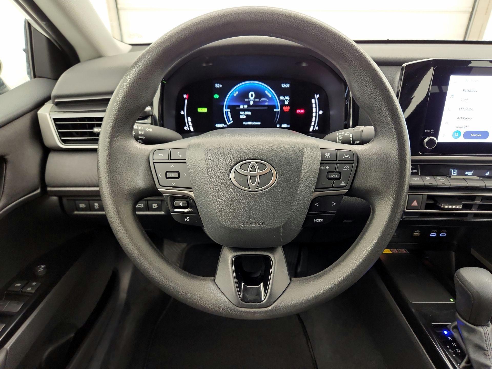 Thumbnail: 2025 Toyota Camry - 10